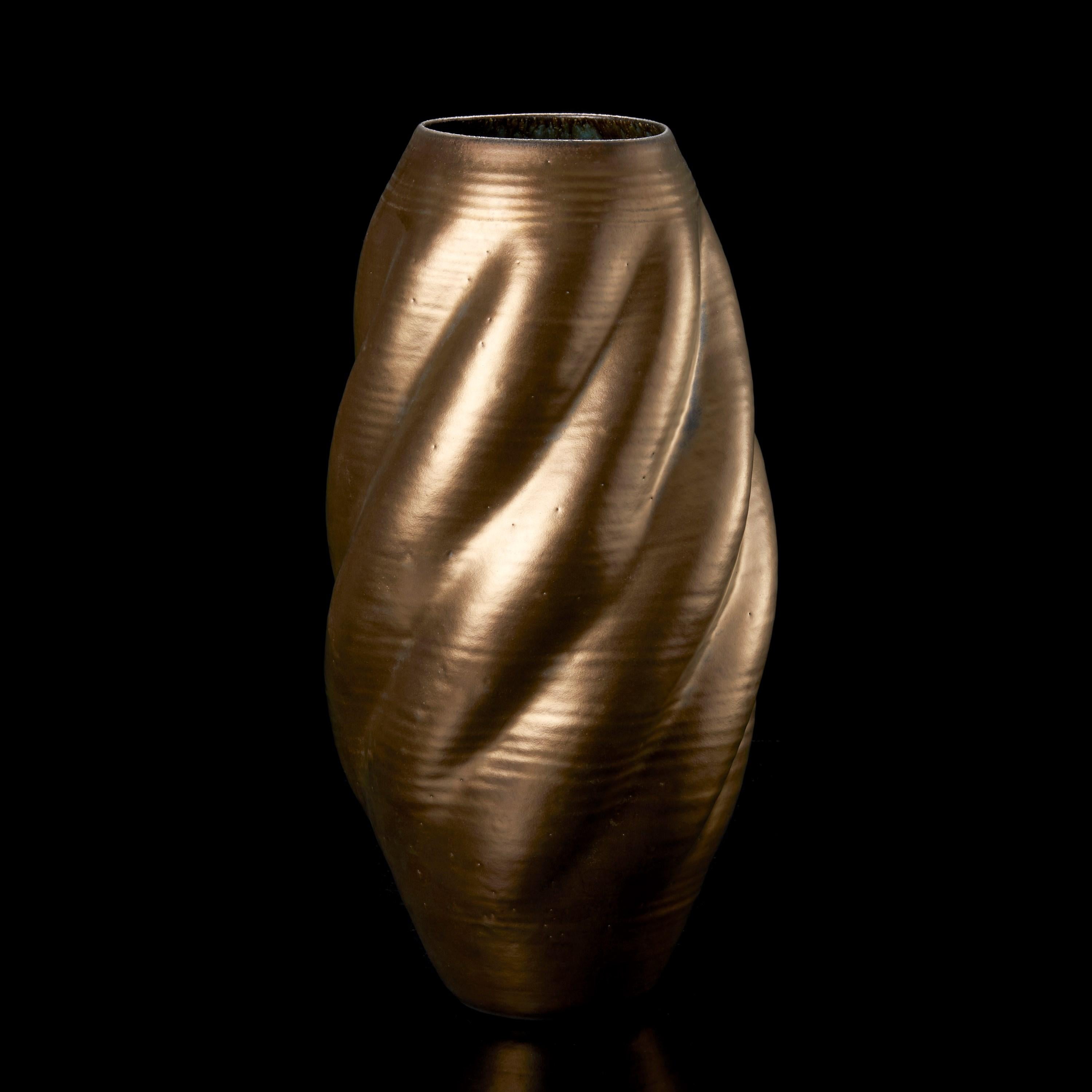 XXI secolo e contemporaneo Gold Wave Form No 133, un vascello a spirale di Nicholas Arroyave-Portela in vendita