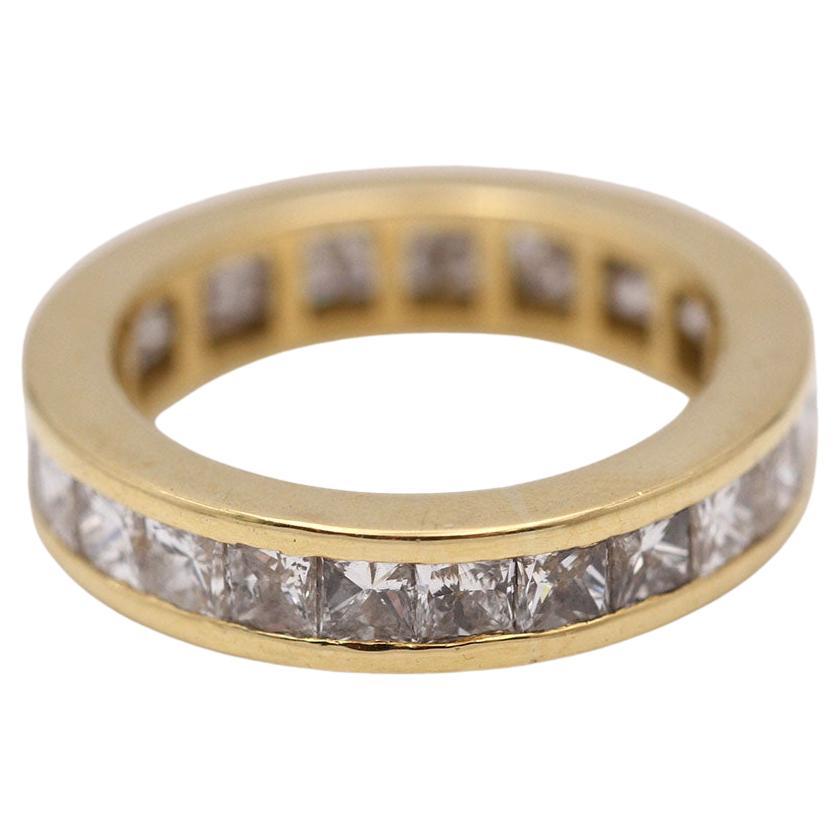 Gold Wedding Ring with Princess Cut Diamonds. Second hand For Sale