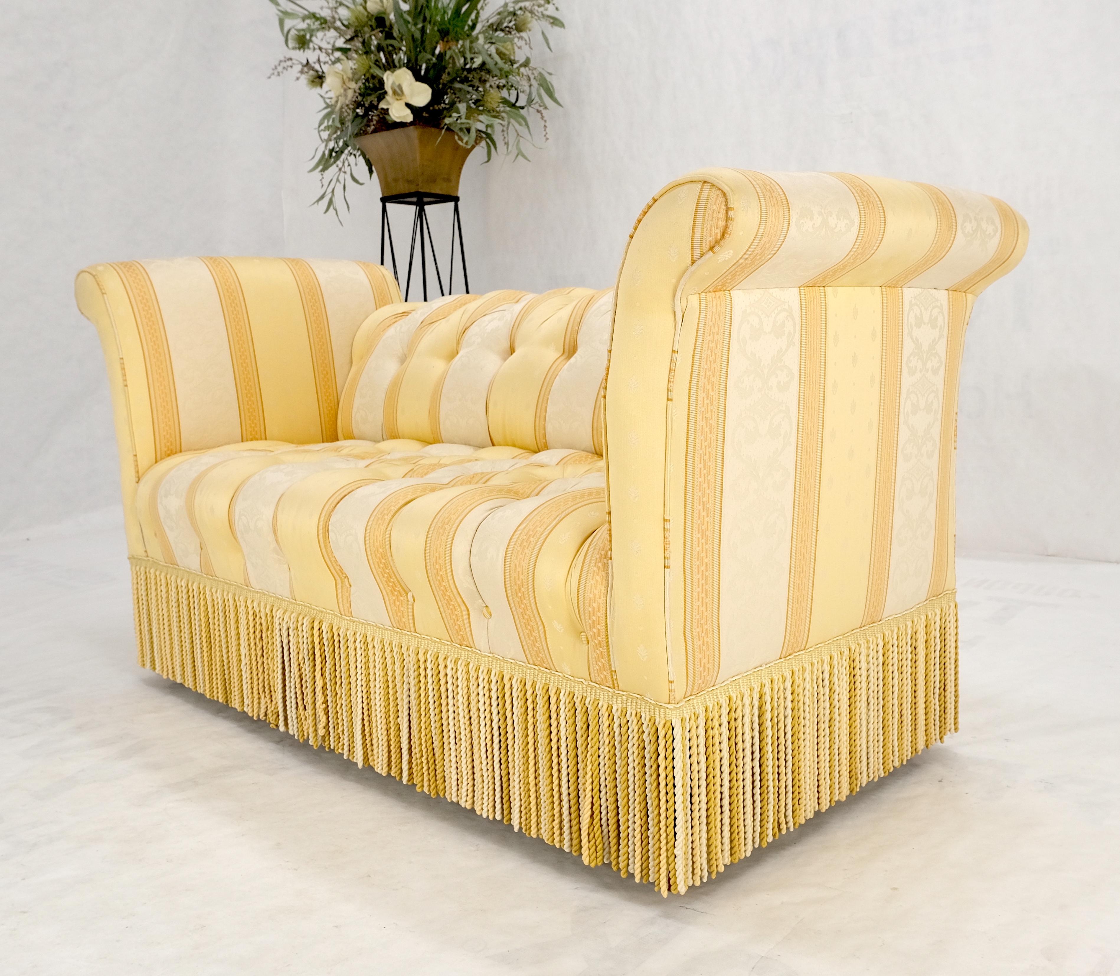 20ième siècle Gold & White Stripe Silk Upholstery Tufted Sofa Loveseat Tassels Decorated MINT ! en vente