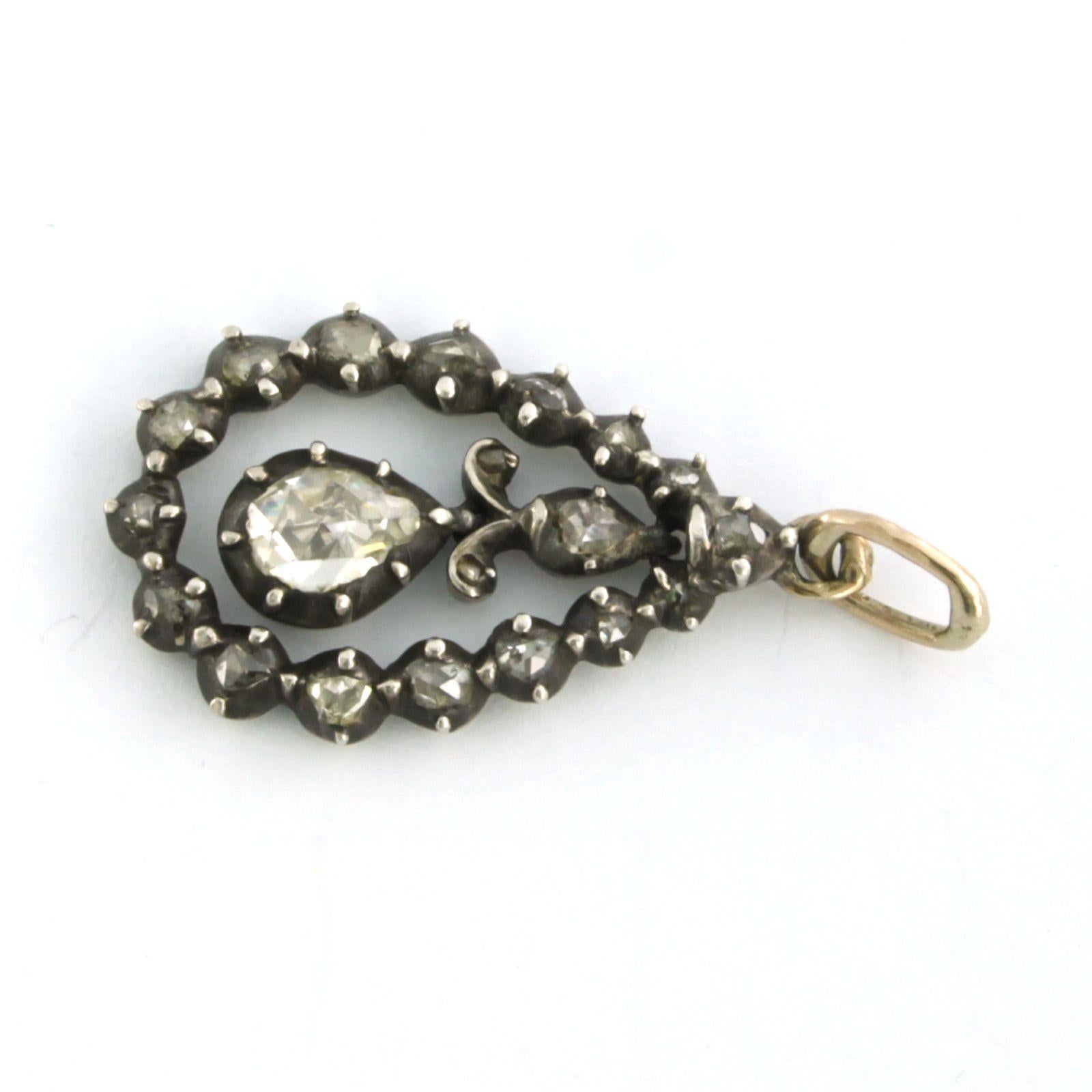Donna Ciondolo in oro e argento con diamanti rosa fino a 0,70ct - 3,4 grammi in vendita