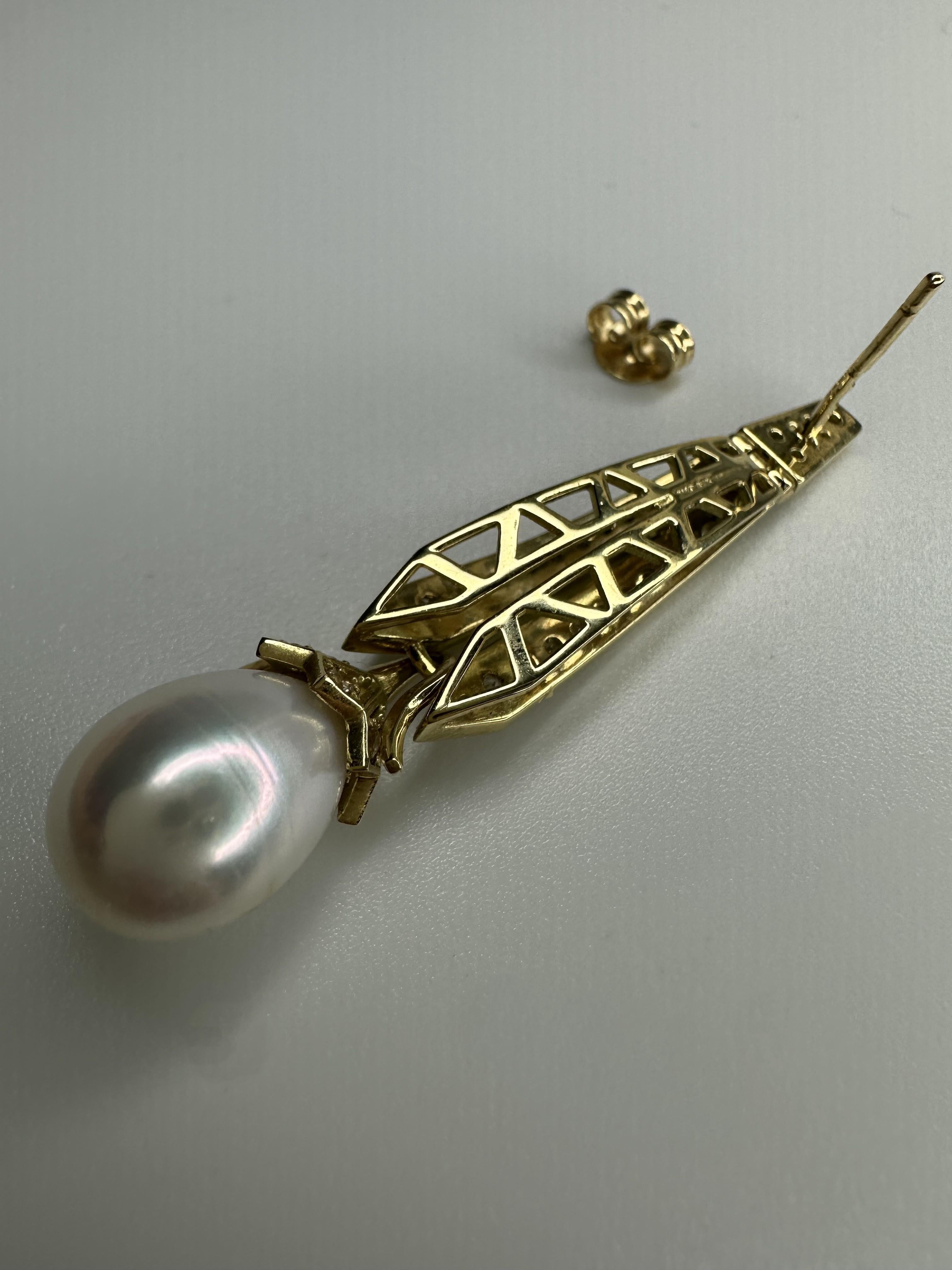 Brilliant Cut @Eliania Rosetti earrings in 18k gold, freshwater pearls and 1.07 carat diamonds For Sale