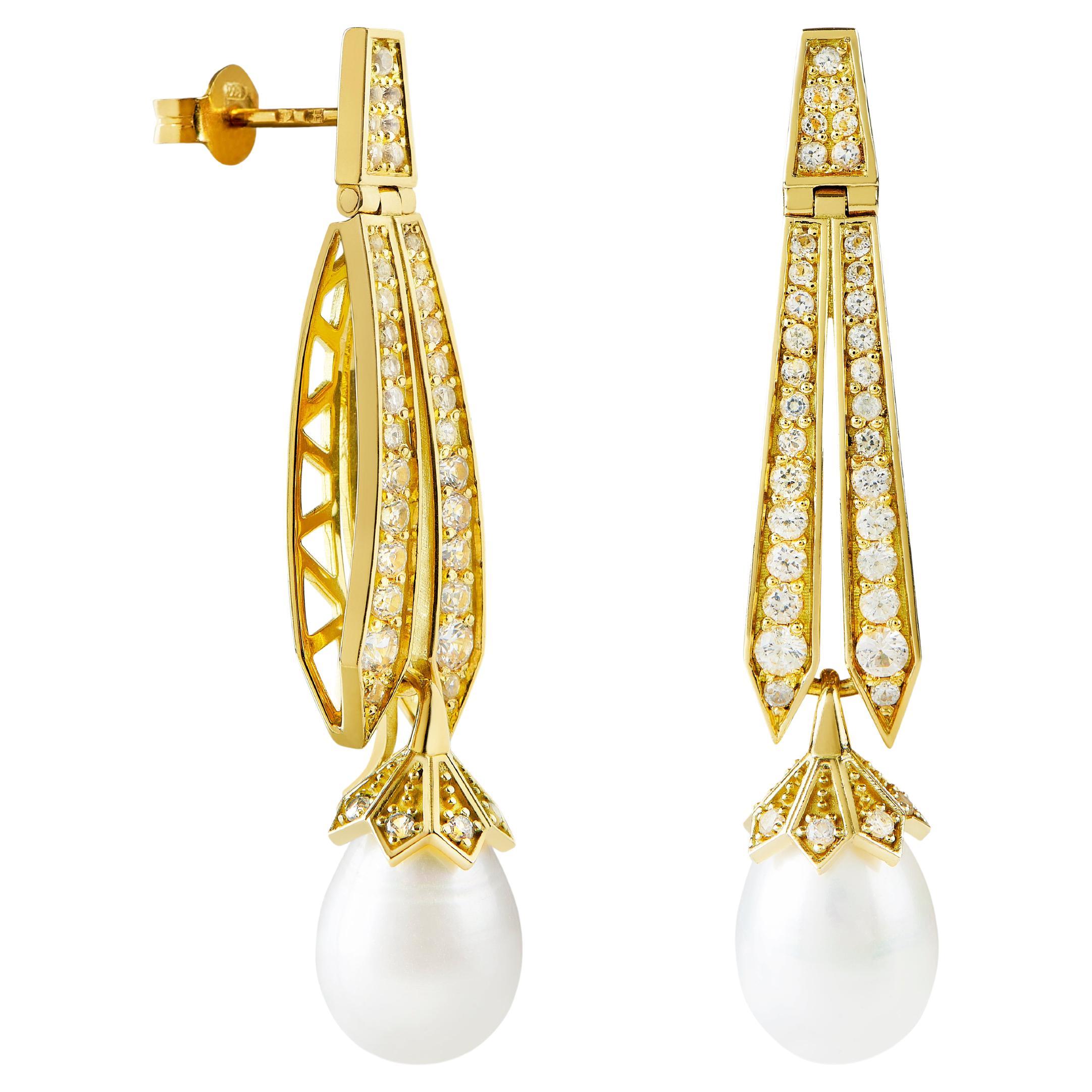 @Eliania Rosetti earrings in 18k gold, freshwater pearls and 1.07 carat diamonds For Sale