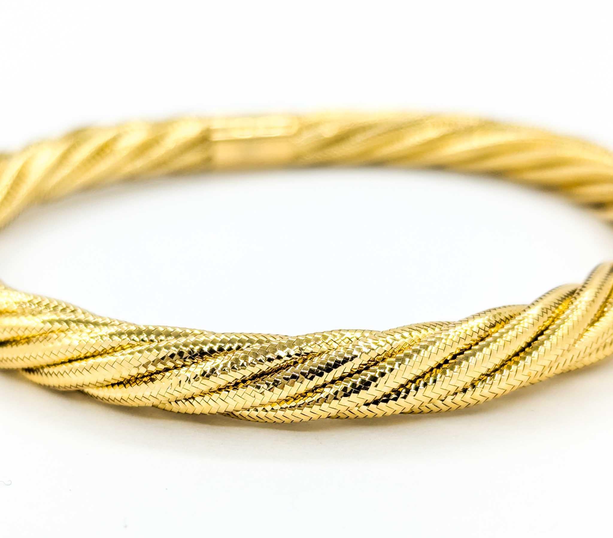 Contemporain Bracelet jonc flexible tissé en or jaune 14 carats