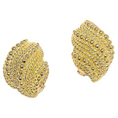 Broches para orejas con torsión tejida en oro de David Webb