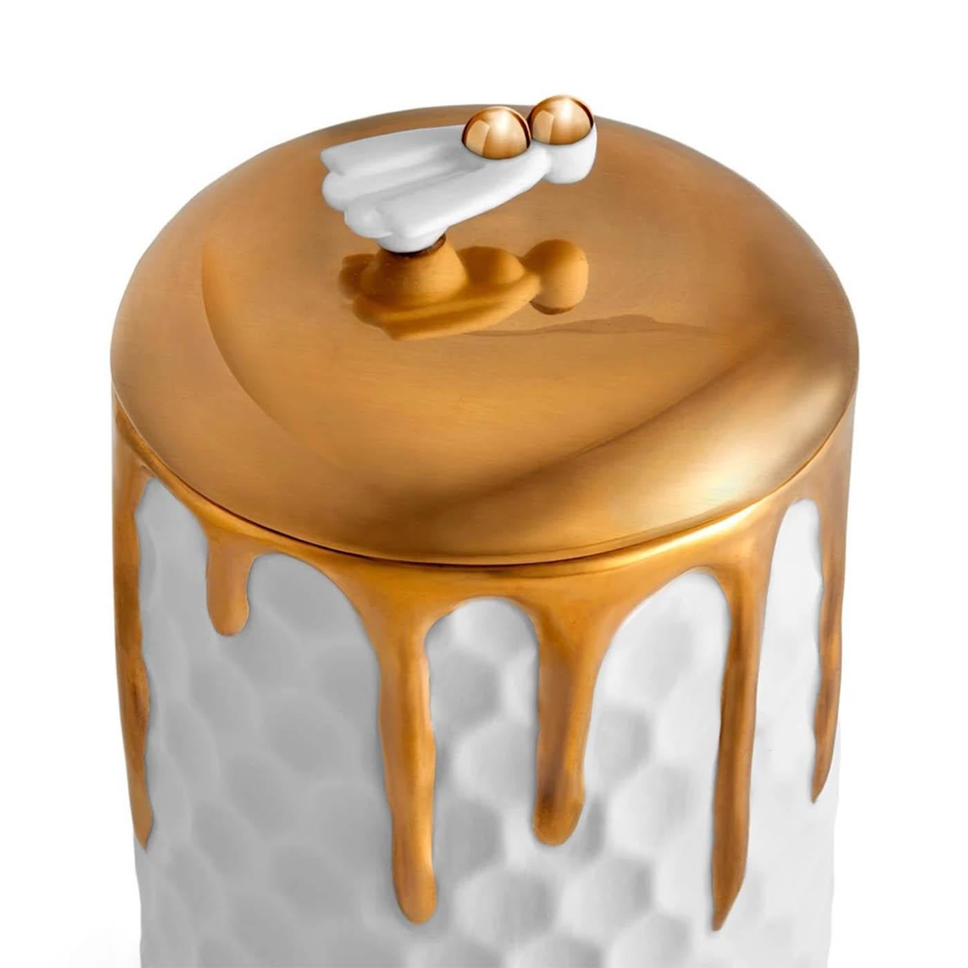 Vergoldete Bienenkorb-Kerzenbox  (Handgefertigt) im Angebot