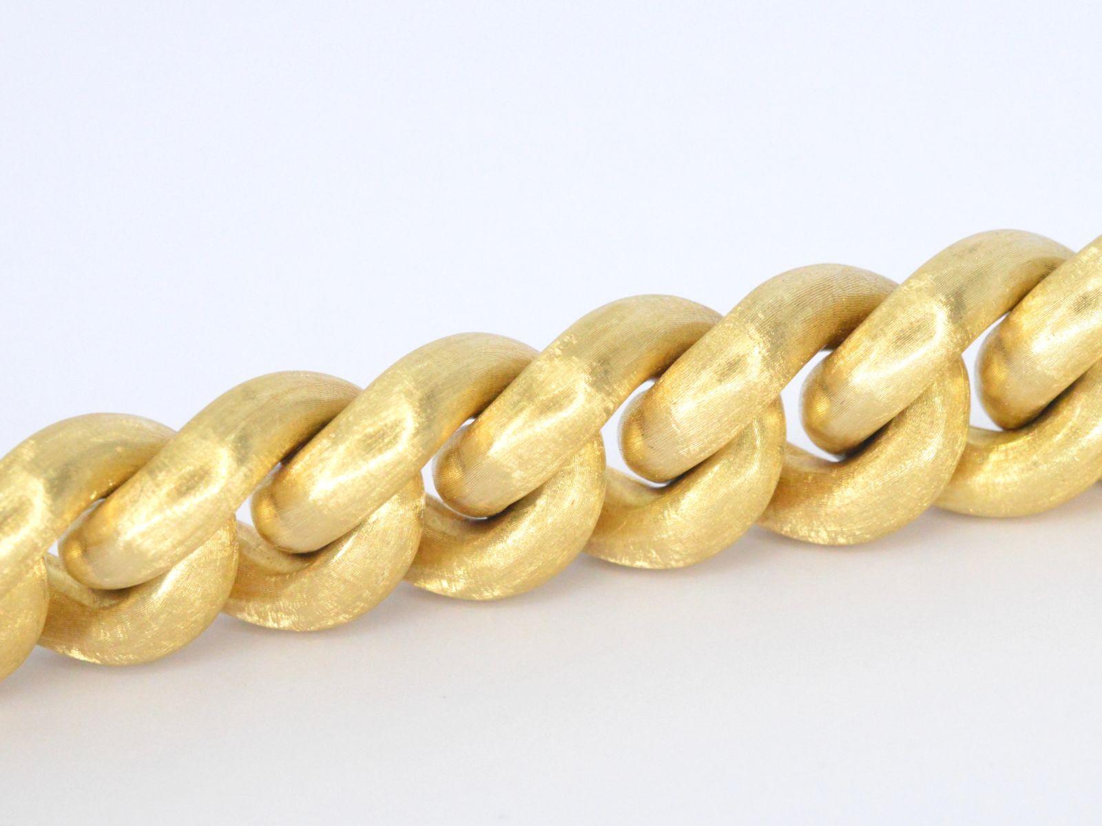Bracelet à maillons en or 18 carats en vente 1