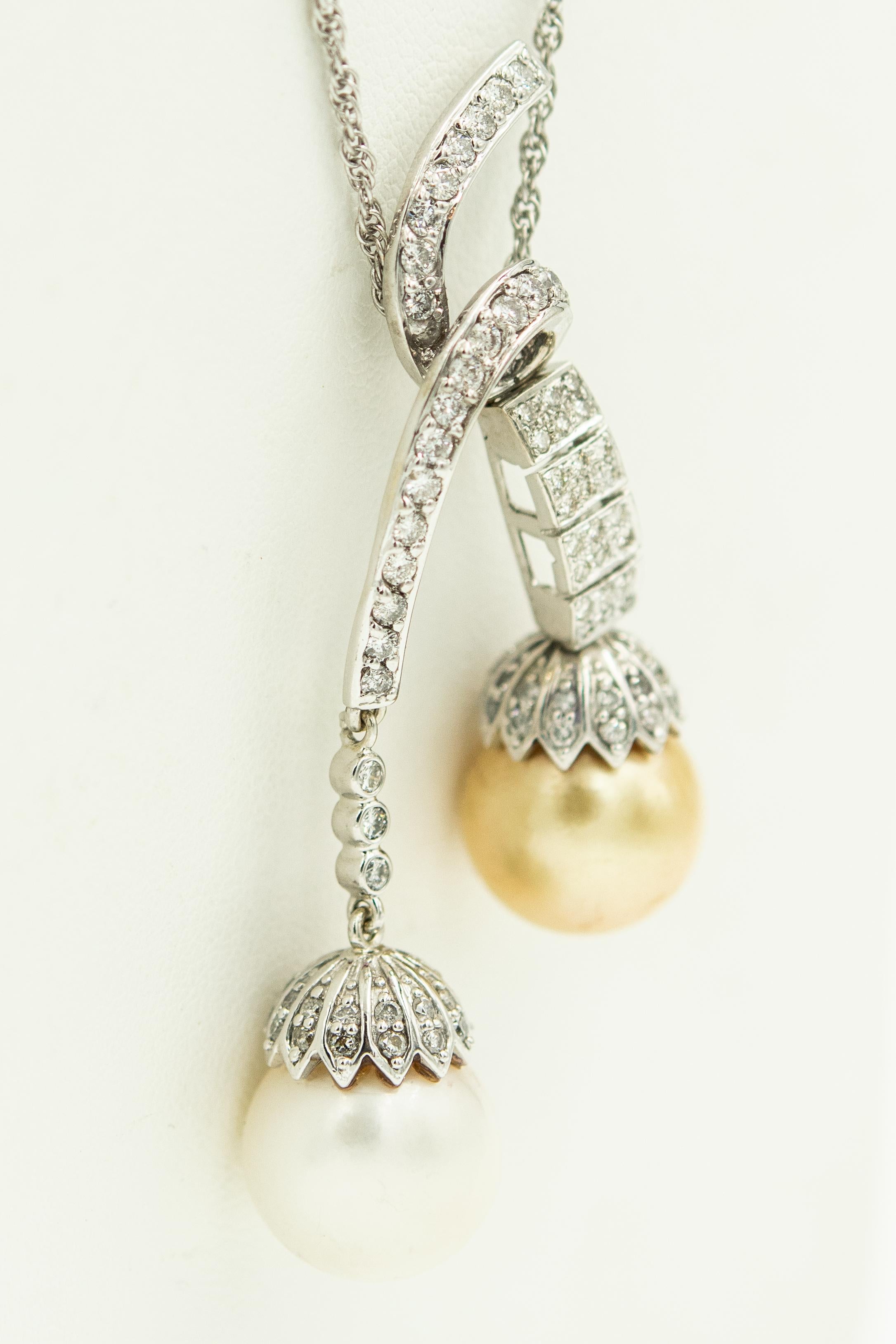 Golden and White South Sea Pearl Drop Diamond White Gold Negligee Necklace In Good Condition In Miami Beach, FL