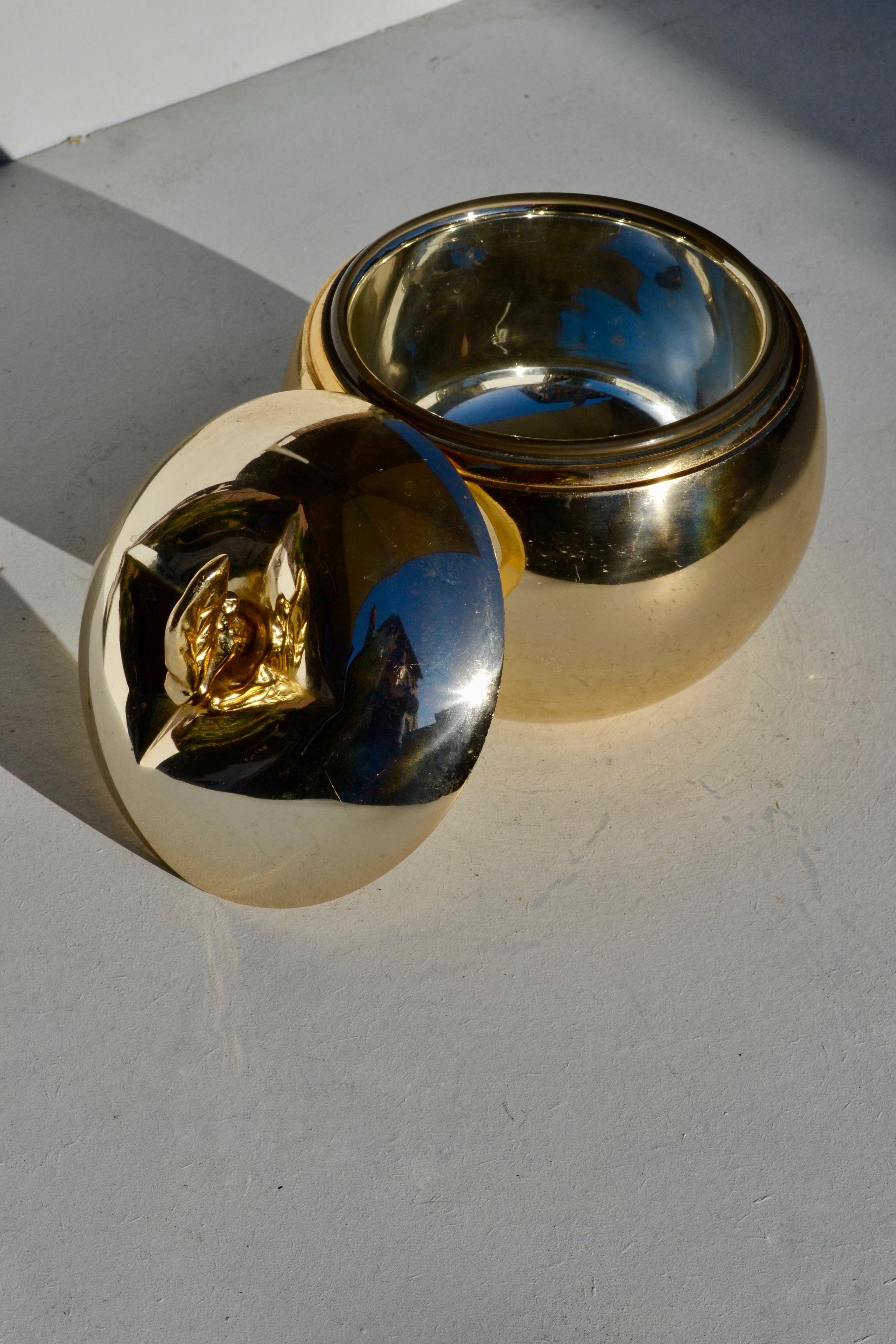 Secchiello per ghiaccio Golden Apple, 1970 circa - Metallo dorato con interno in vetro in vendita 1