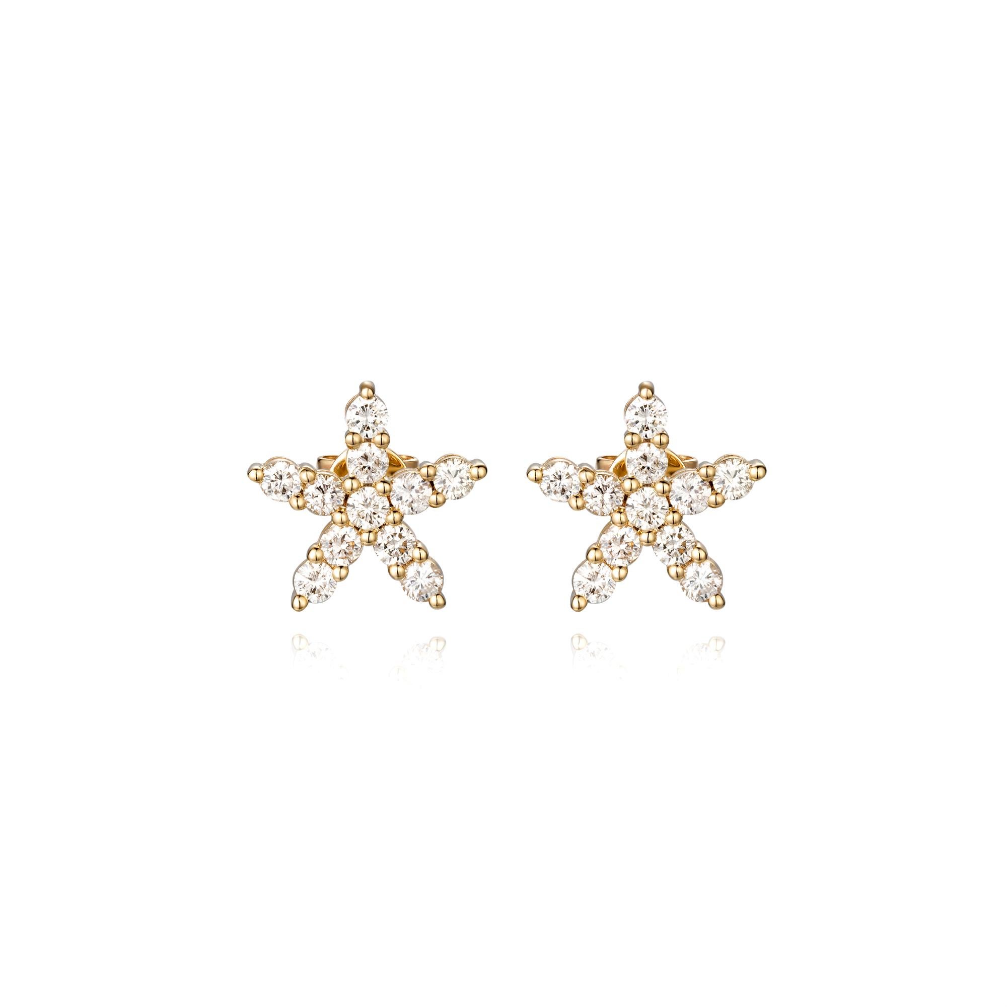 Golden Aurora 14K Yellow Gold Star Earrings In New Condition For Sale In Los Angeles, CA