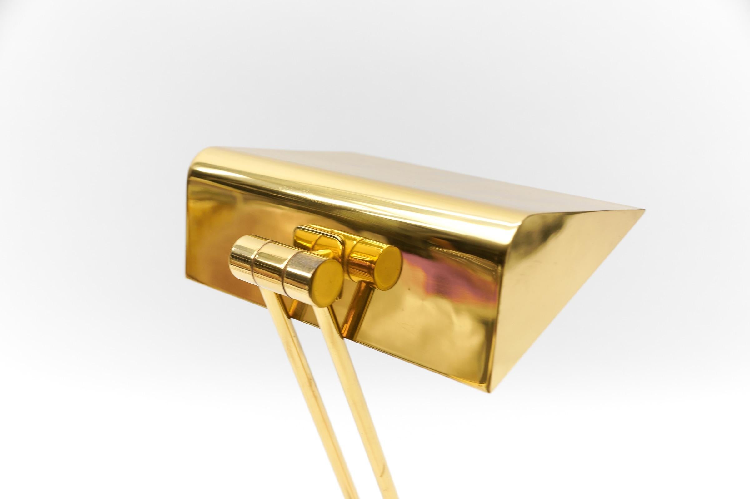 Golden Bankers Table Lamp on Marble Foot, 1960s For Sale 4