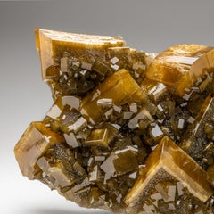 Goldene Baritkristalle aus Nandan County, Hechi, Guangxi, China
