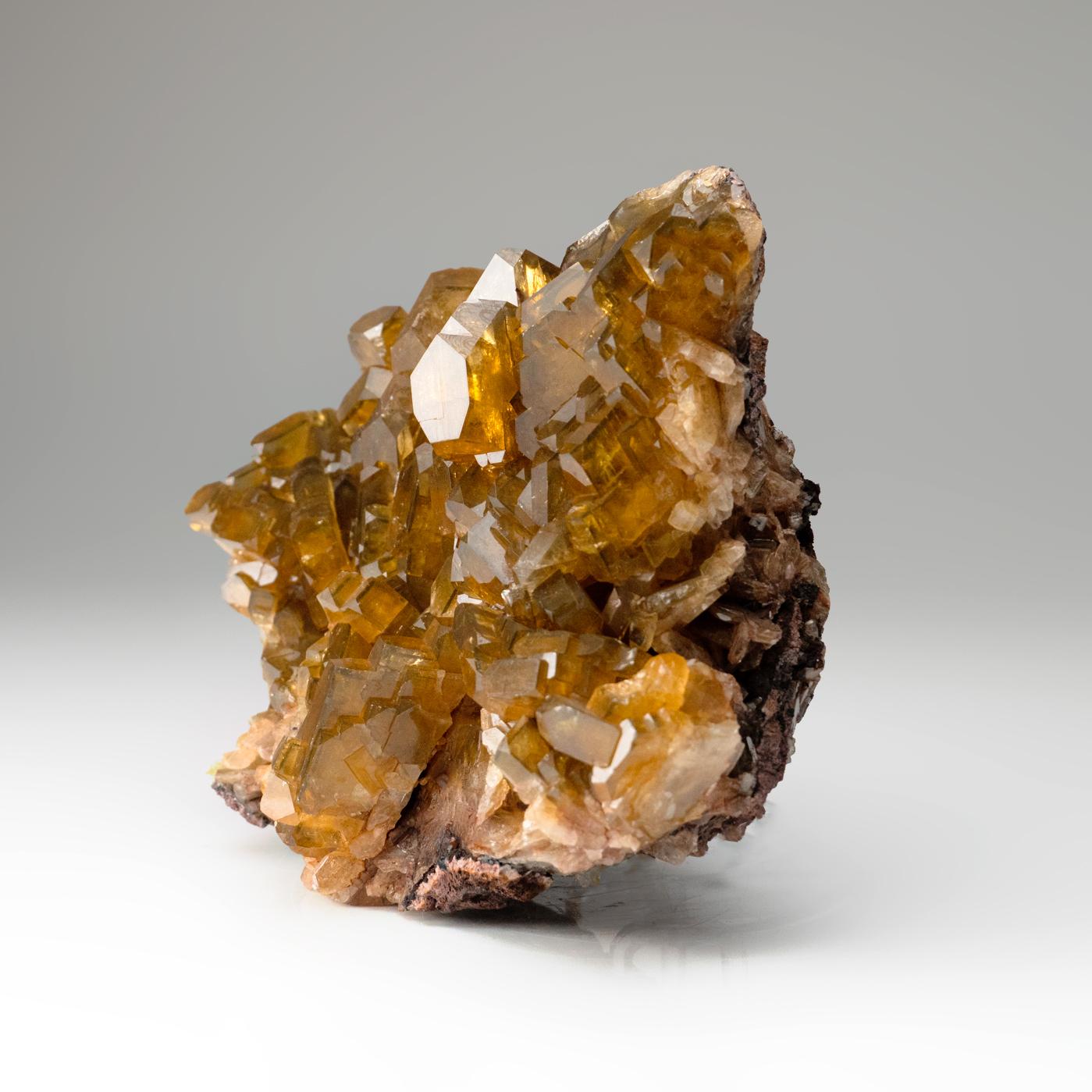 Cristales dorados de barita del condado de Nandan, Hechi, Guangxi, China Chino en venta
