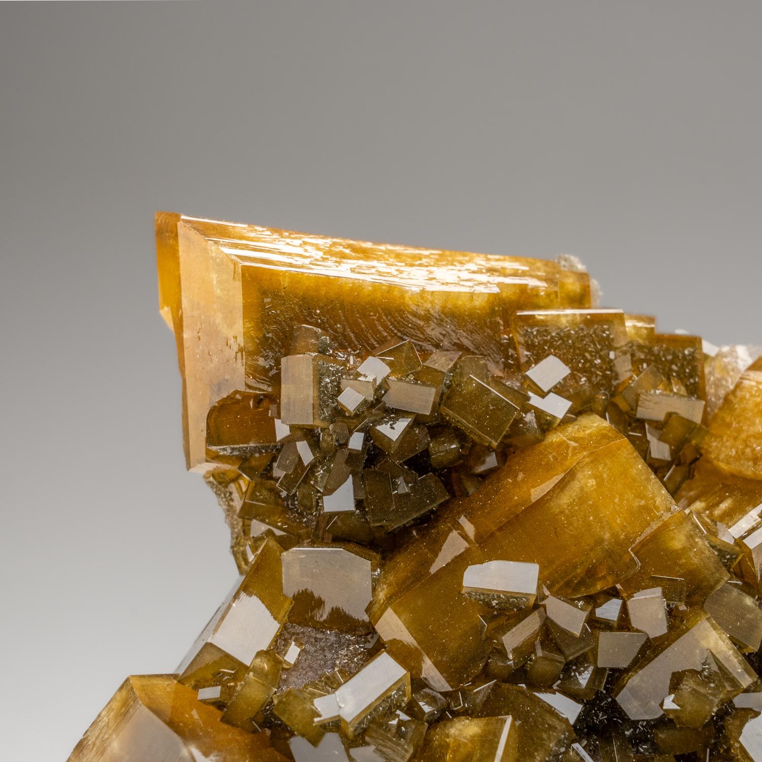 Cristalli di barite dorata dalla contea di Nandan, Hechi, Guangxi, Cina in vendita 1