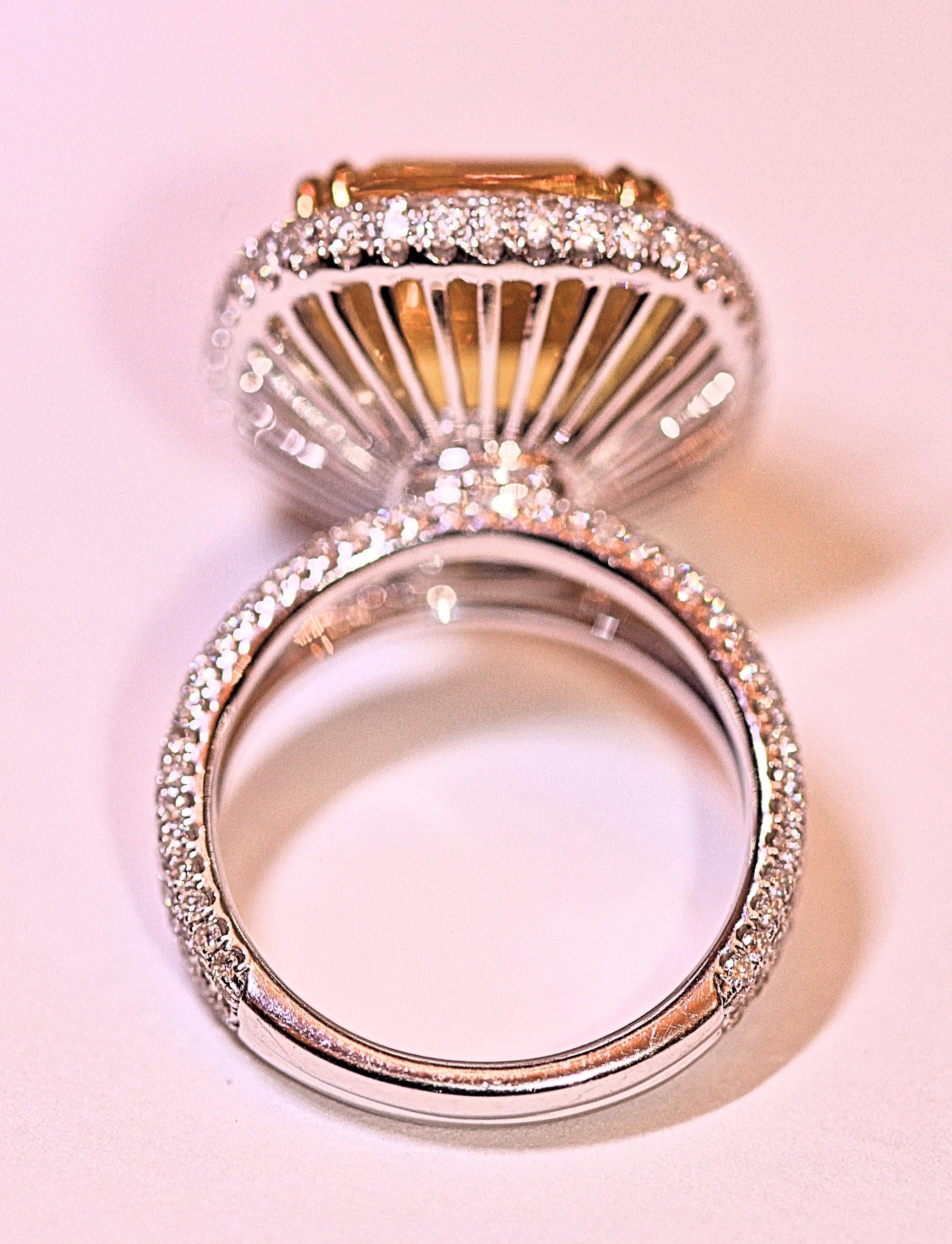 Women's Golden Beryl and Diamond Right Hand Cocktail Ring 18 Karat White Gold For Sale
