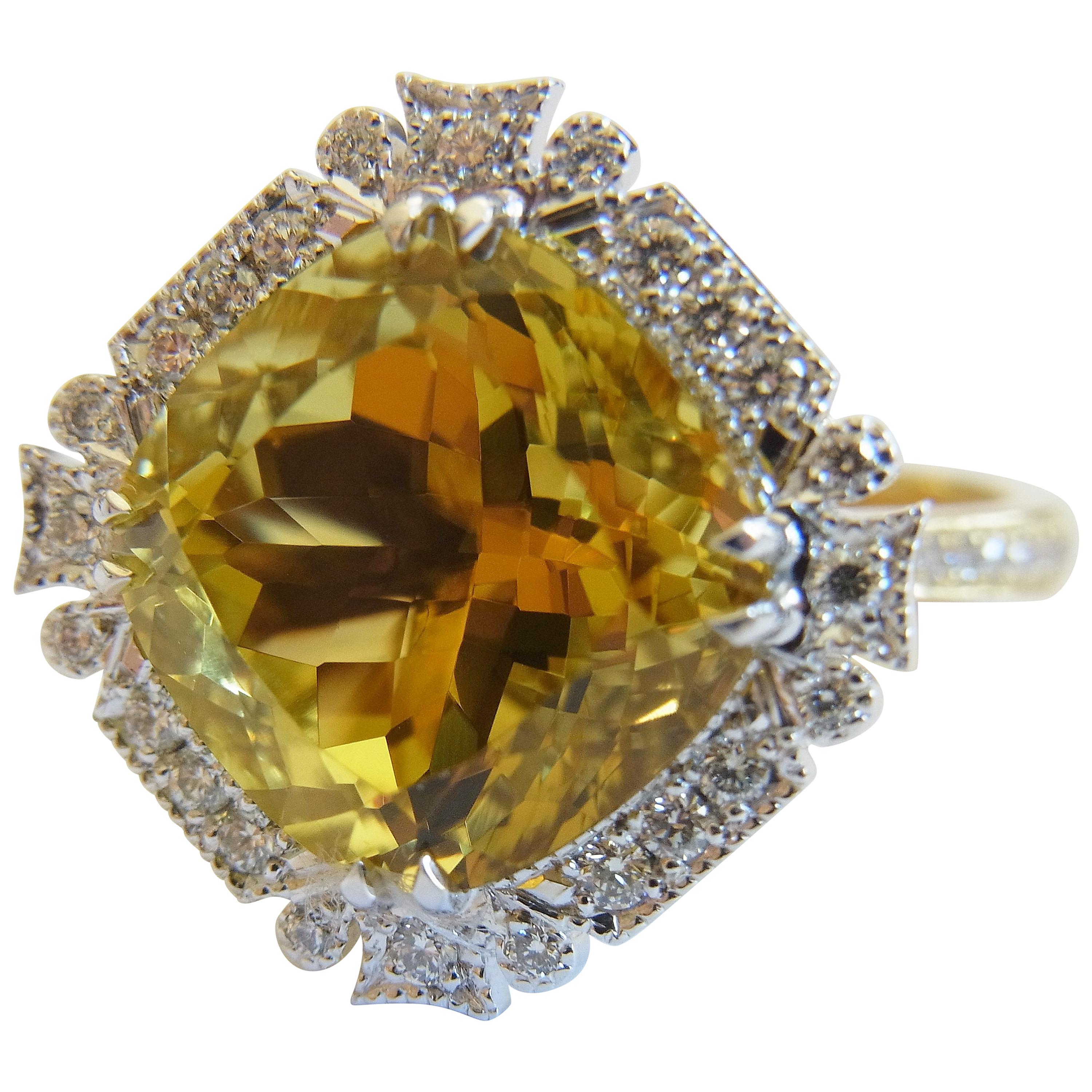 18 carat Golden Beryl and White Diamond Cocktail Engagement Ring For Sale