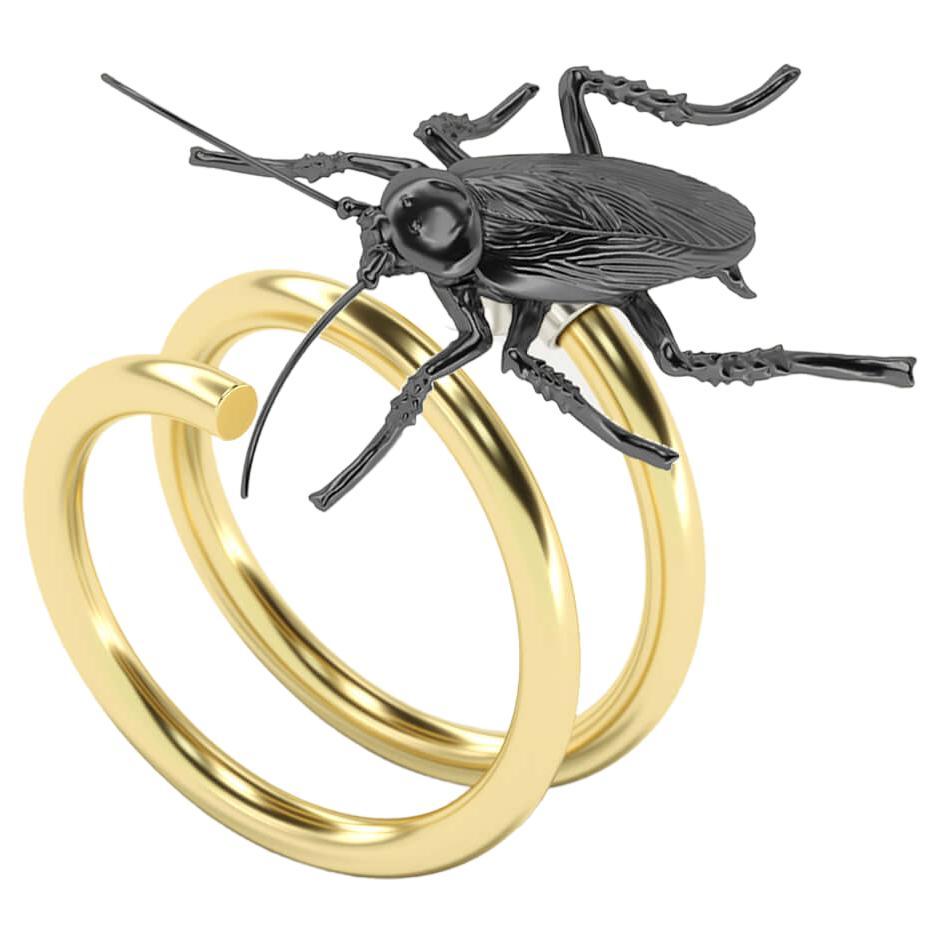 Golden cocktail ring with realistic nature, Yellow and black Gold 18K For Sale