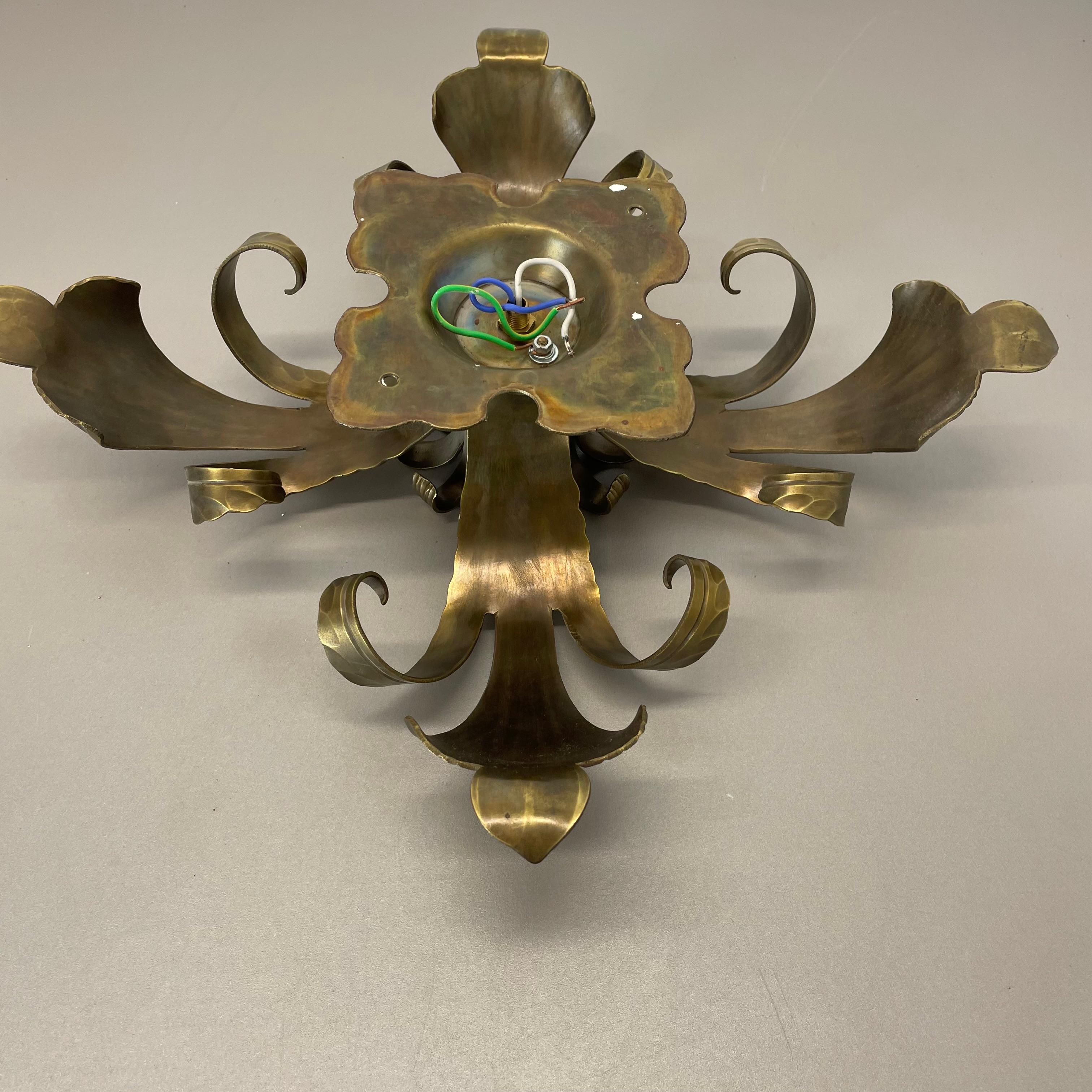 Golden brass Florentiner Leaf Theatre Wall Ceiling Light Sconce, Italy, 1960s For Sale 10
