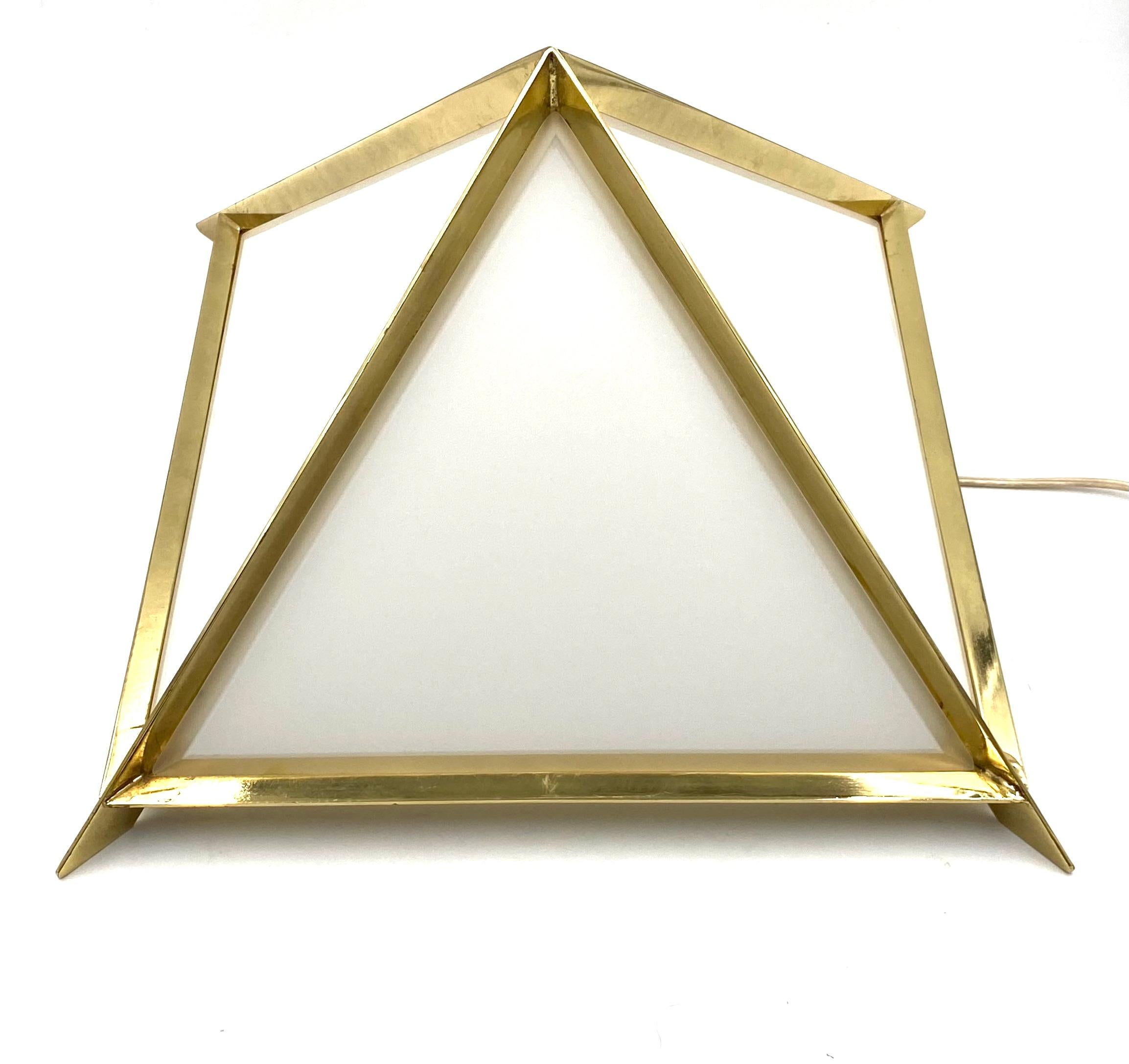 Golden Brass Pyramidal Table Lamp, Christos, Italy, 1970 For Sale 9