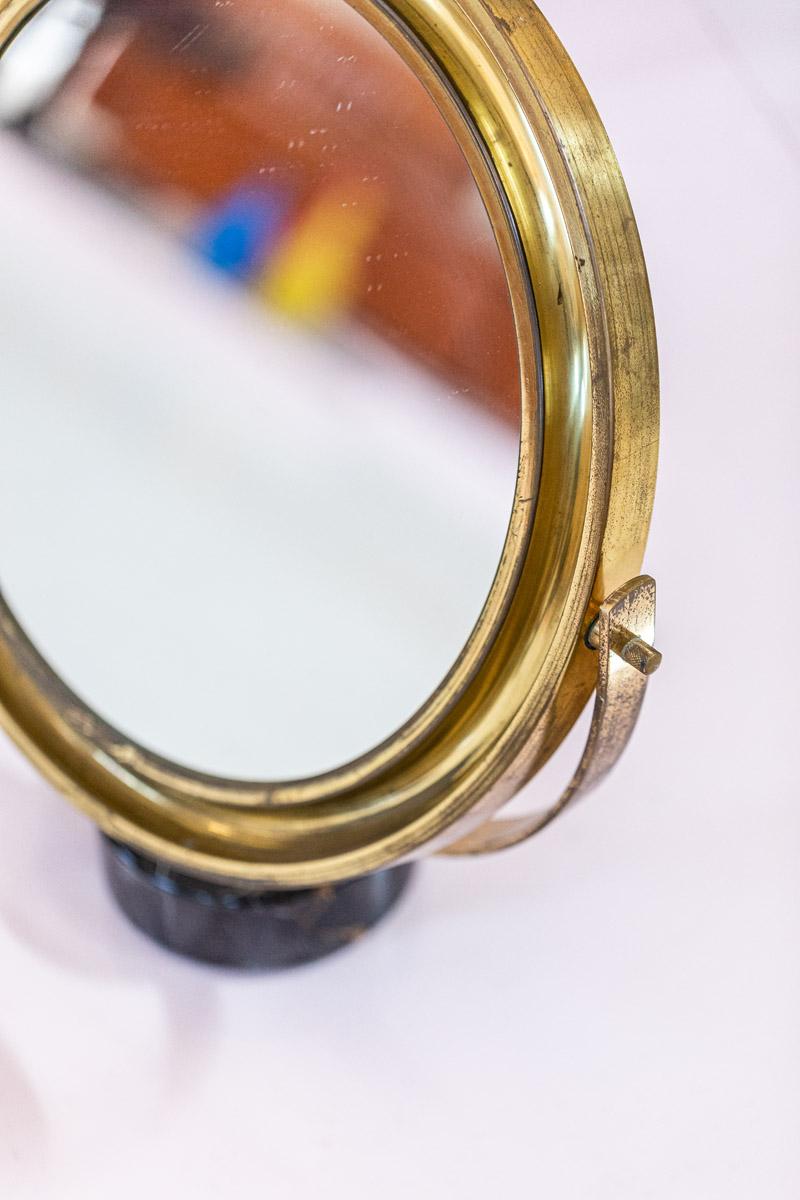 Golden Brass Table Mirror by Sergio Mazza In Excellent Condition For Sale In Piacenza, Italy