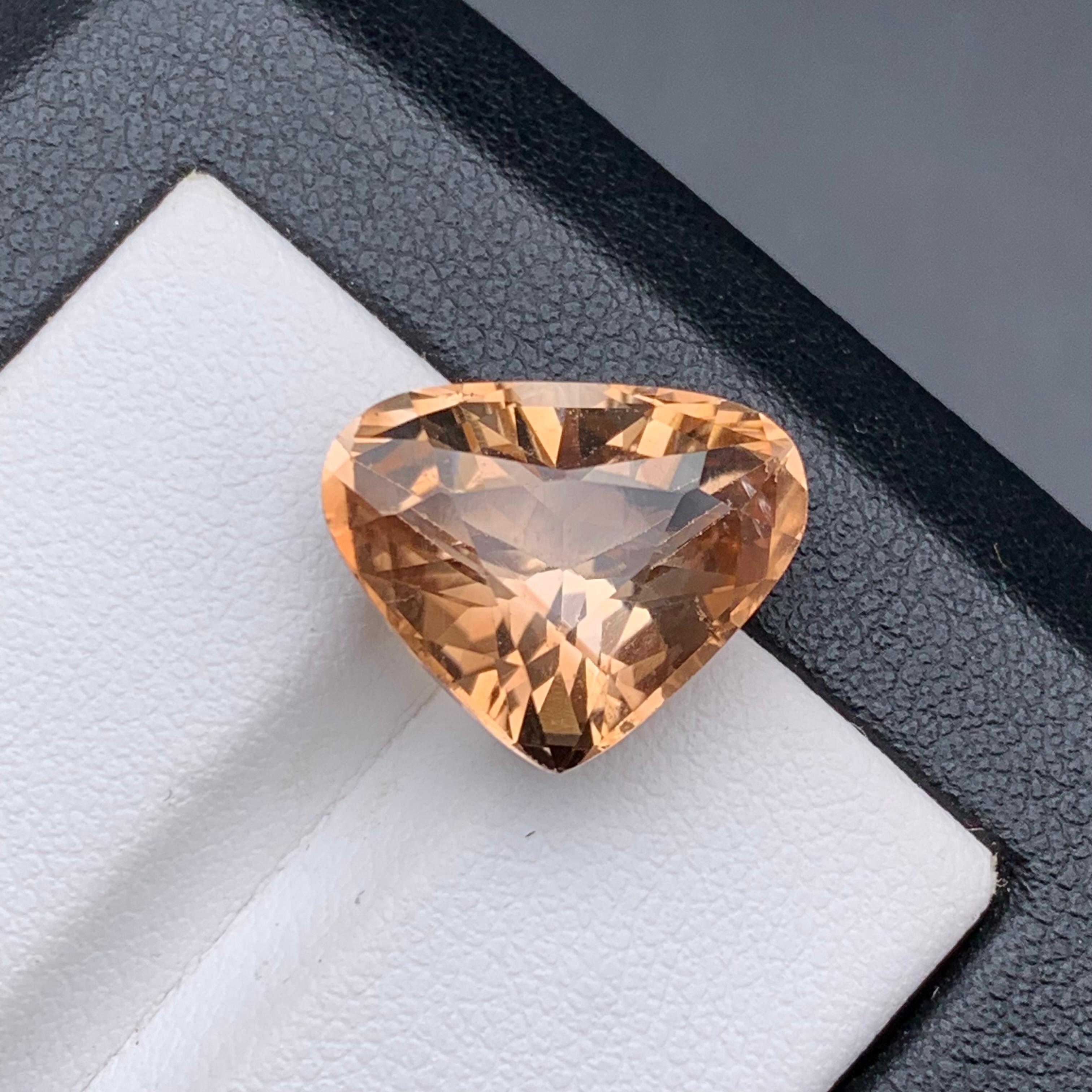 Golden Brown Natural Topaz Necklace Pendant Loose Gemstone 11.05 Carat Pear Cut For Sale 2