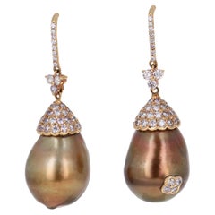 Orecchini pendenti con perle marroni dorate e diamanti Pink Diamond