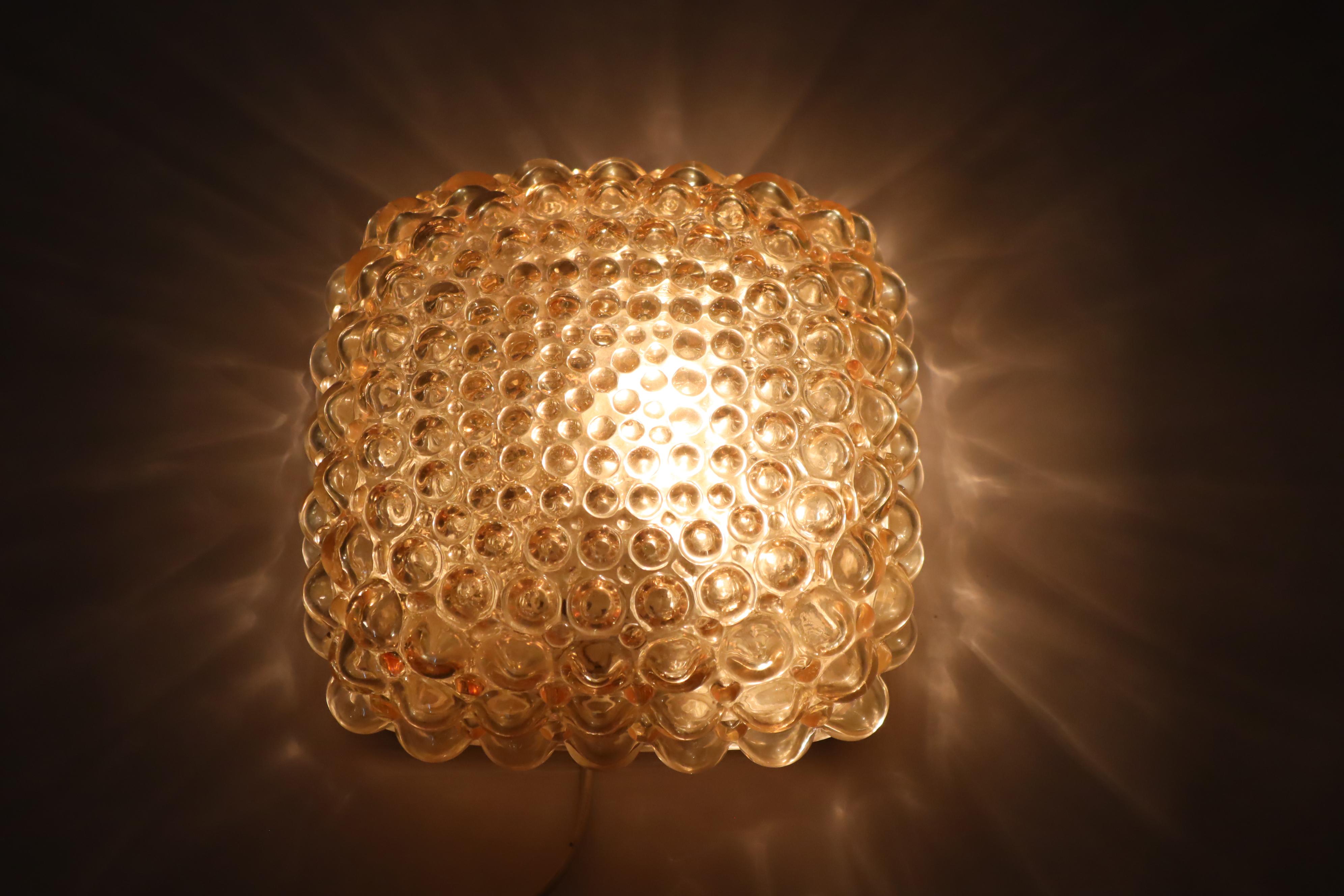 Fatto a macchina Lampada da parete o soffitto Golden Bubble di Helena Tynell per Glashütte Limburg in vendita