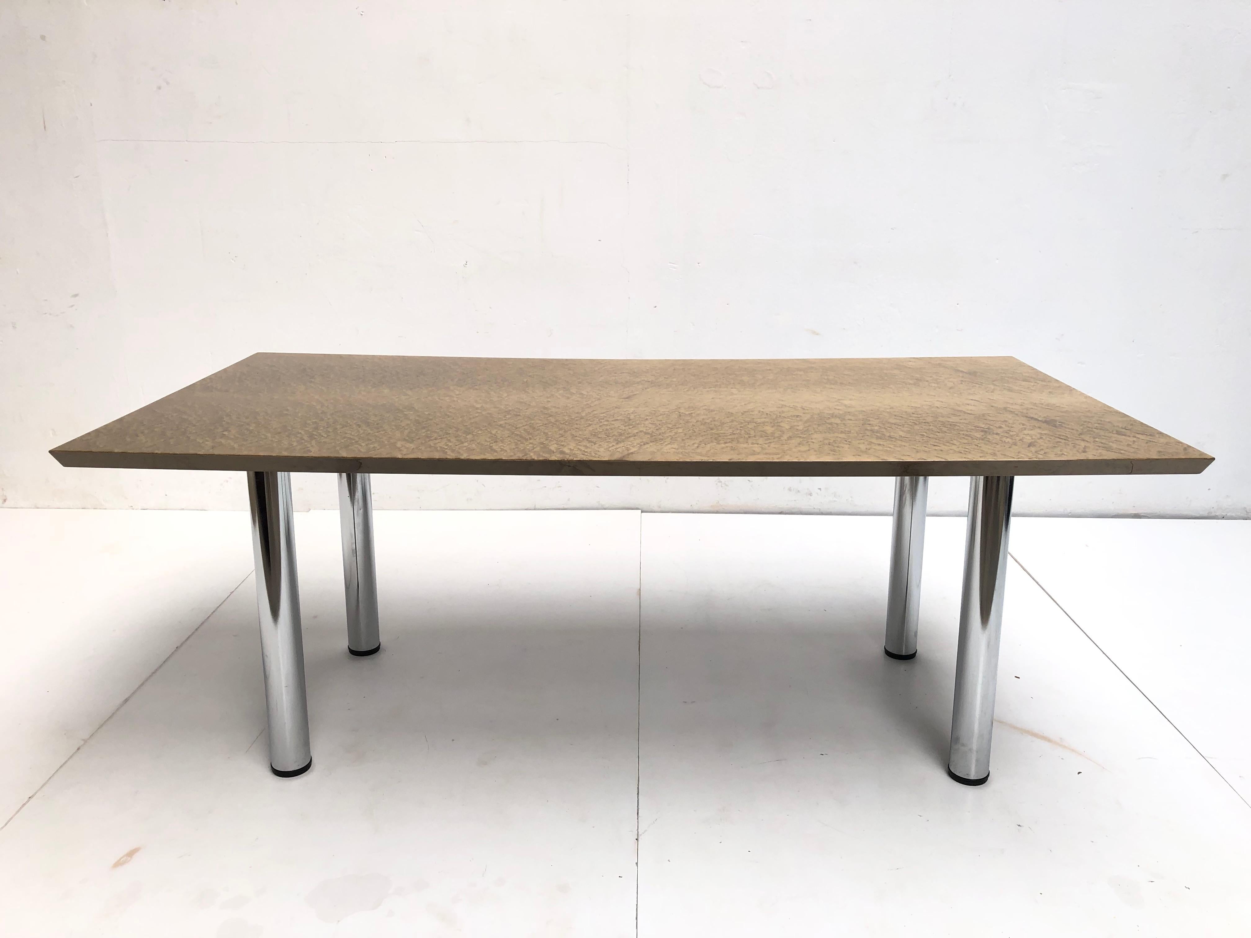 Golden Burlwood Dining table or Desk Giovanni Offredi for Saporiti, 1980s In Good Condition For Sale In bergen op zoom, NL