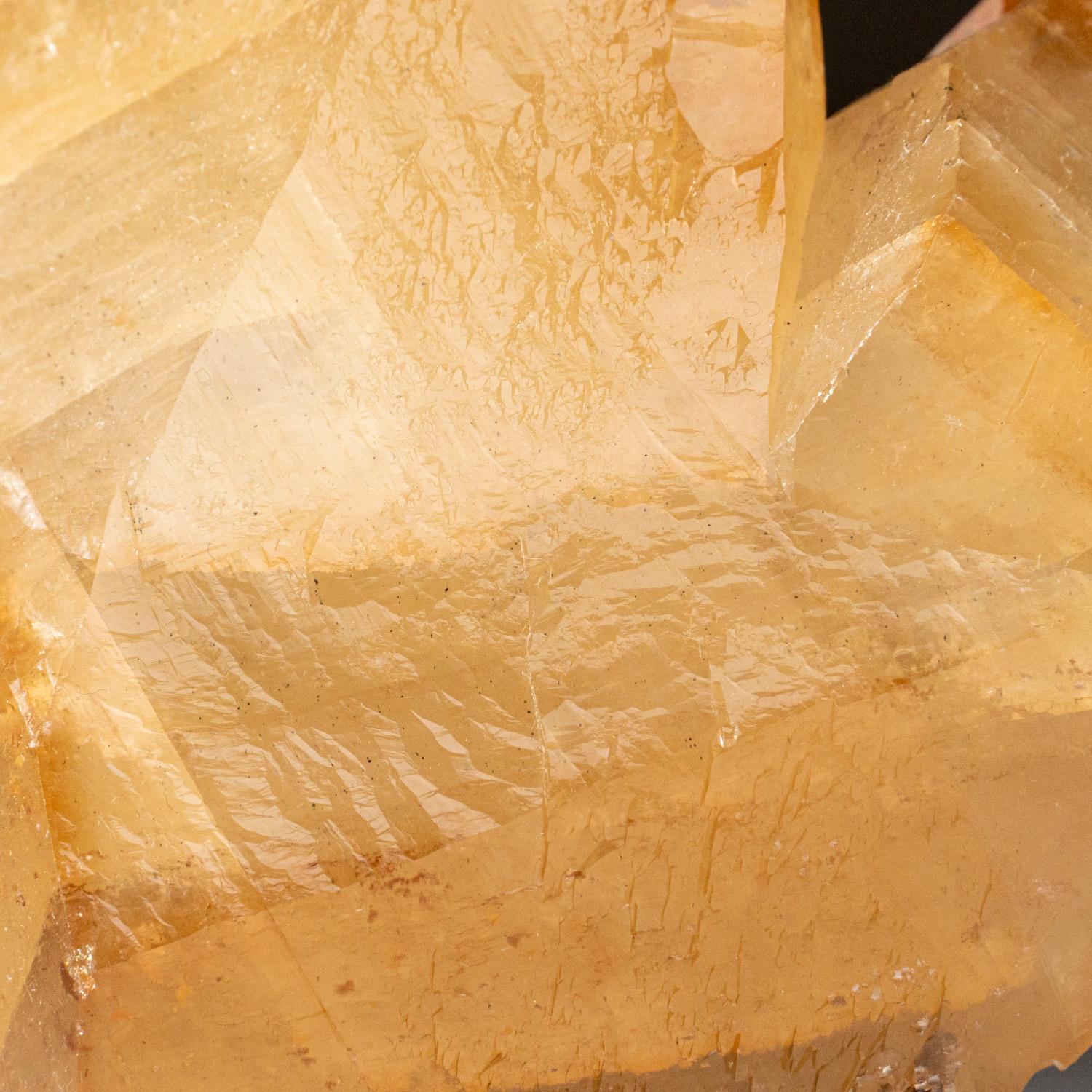 Golden Calcite from Elmwood Mine, Carthage, Smith County, Tennessee In New Condition For Sale In New York, NY