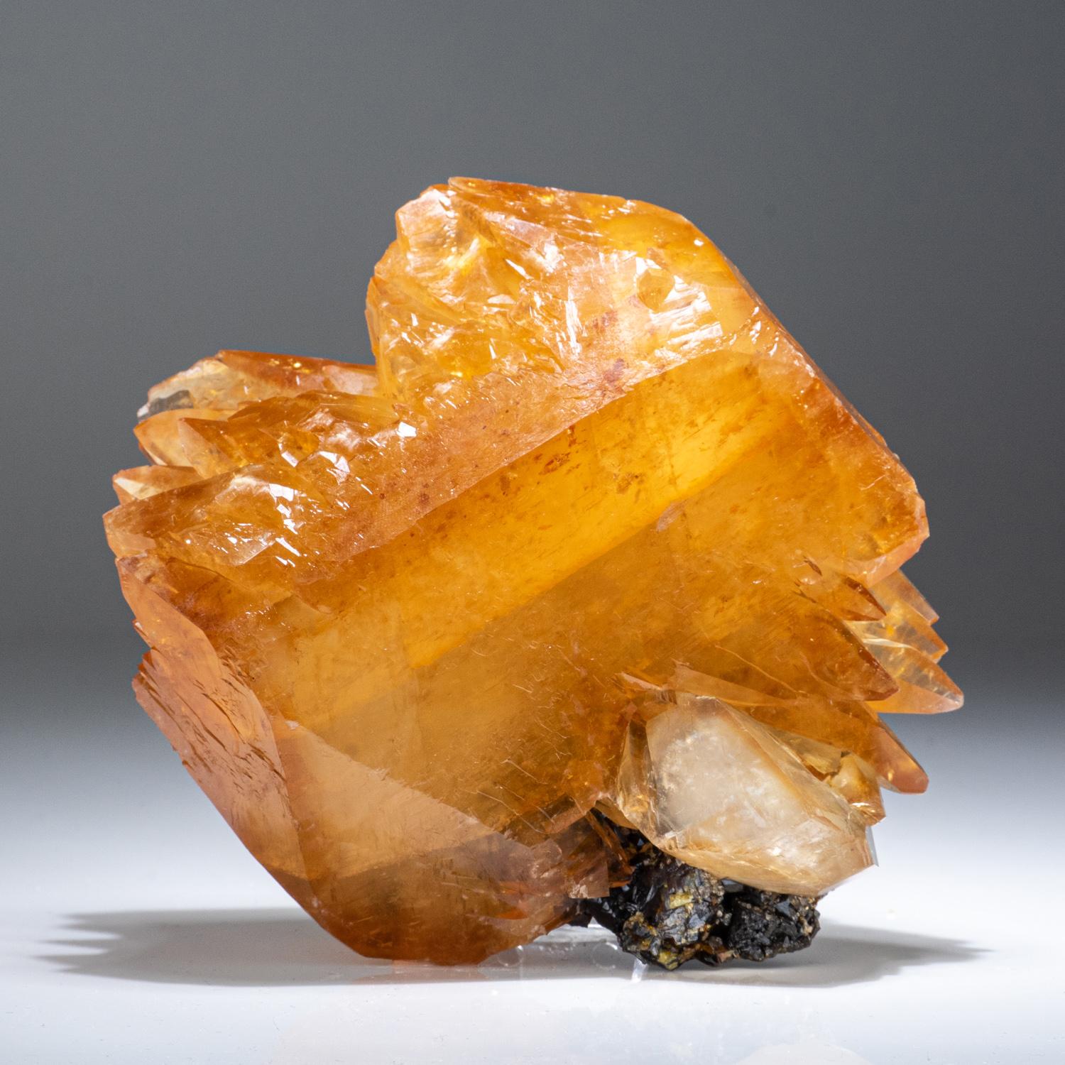 Golden Calcite from Elmwood Mine, Carthage, Smith County, Tennessee In New Condition For Sale In New York, NY