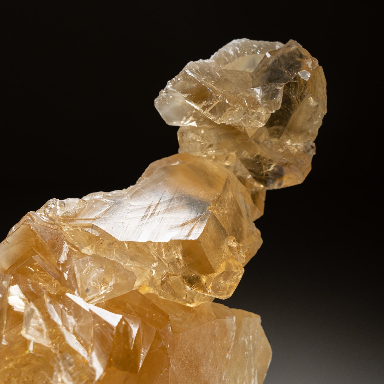Contemporary Golden Calcite From Tieshan District, Huangshi Prefecture, Hubei Province, China For Sale