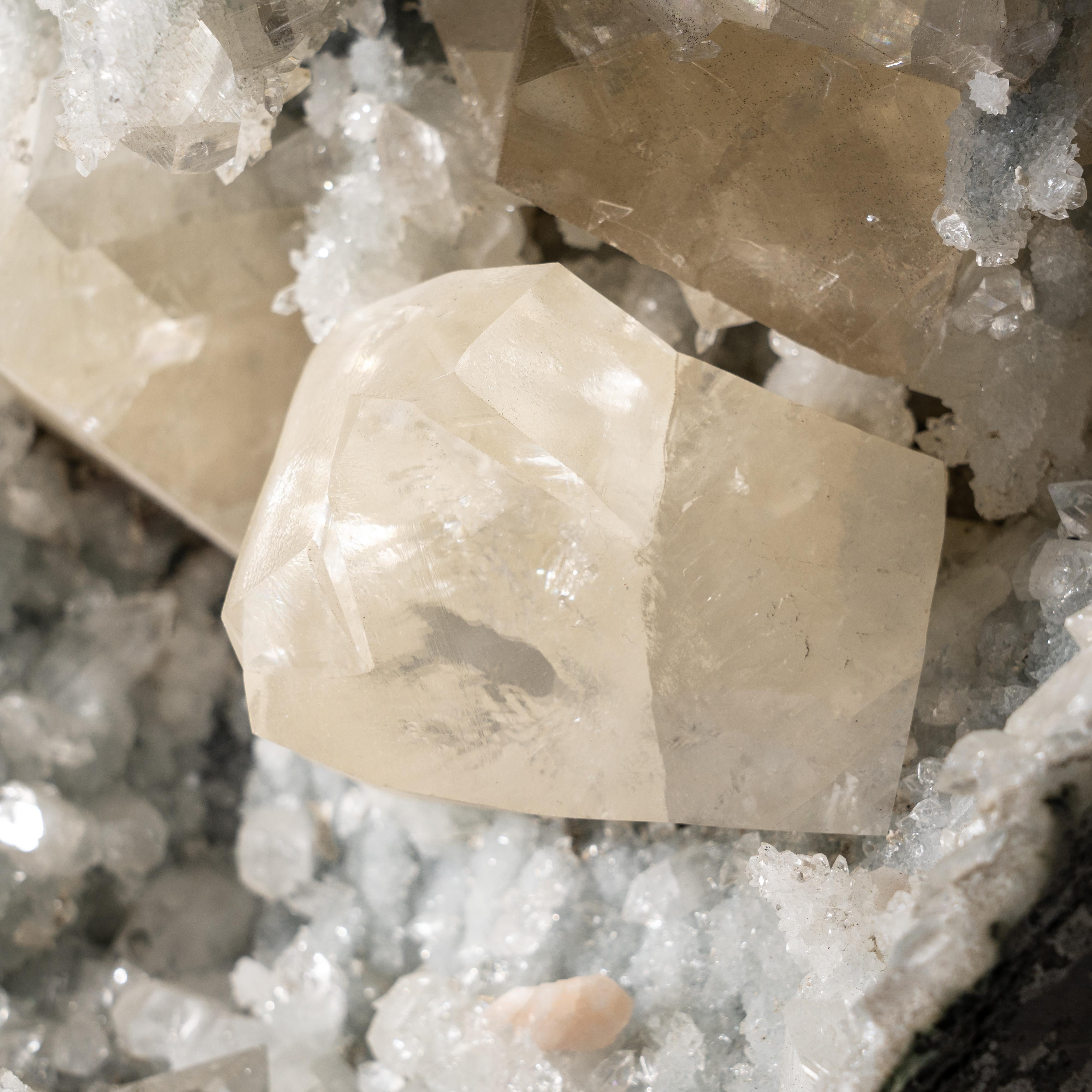 Golden Calcite Mineral with Apophyllite Geode From Nasik District, India In Excellent Condition For Sale In New York, NY