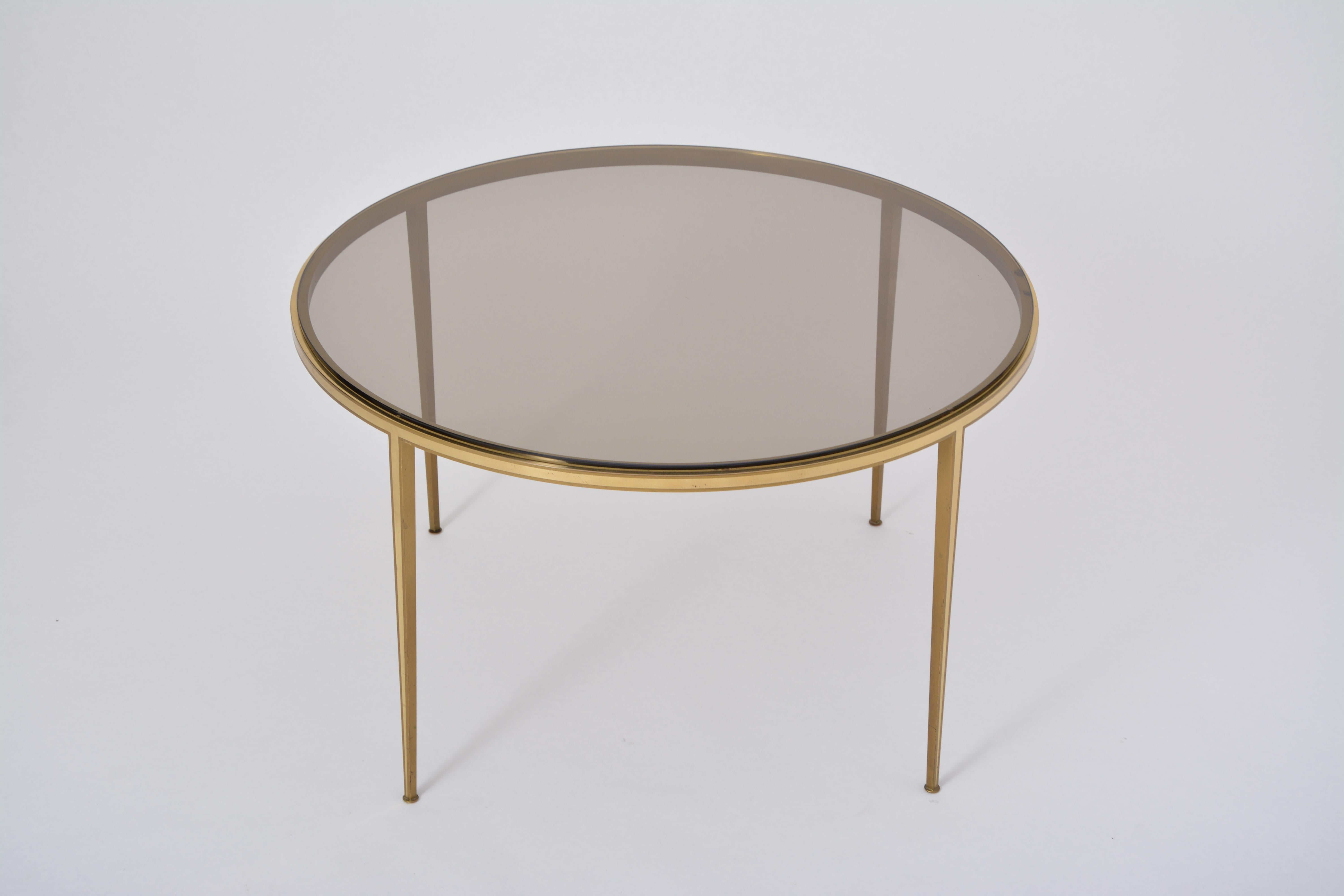 German Golden circular Mid-Century Modern Brass coffee table by Vereinigte Werkstätten For Sale