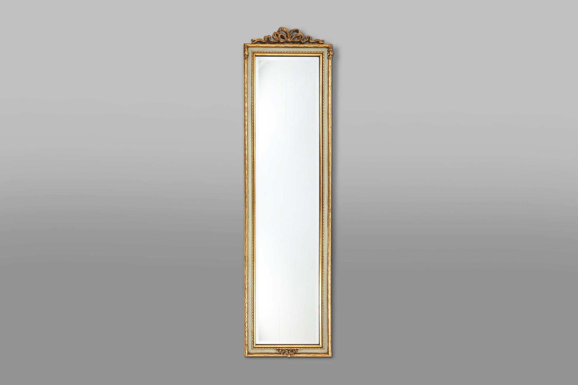 Golden classic mirror For Sale 4