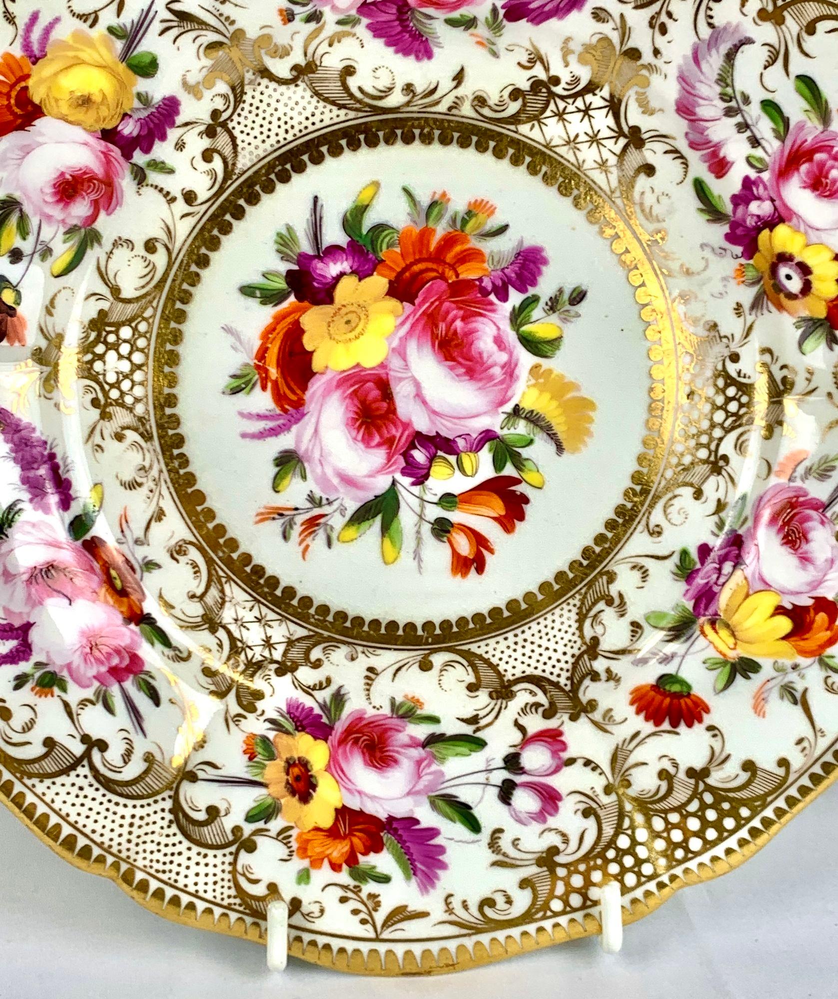 Piatto d'oro di Coalport dipinto a mano in Inghilterra, circa 1825 in vendita 5