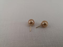 Golden Color South Pearls Pearl Round 18 Karat Earrings