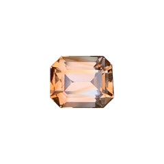 Golden Color Yellow Topaz Pierre précieuse à facettes taille émeraude pour la joaillerie fine