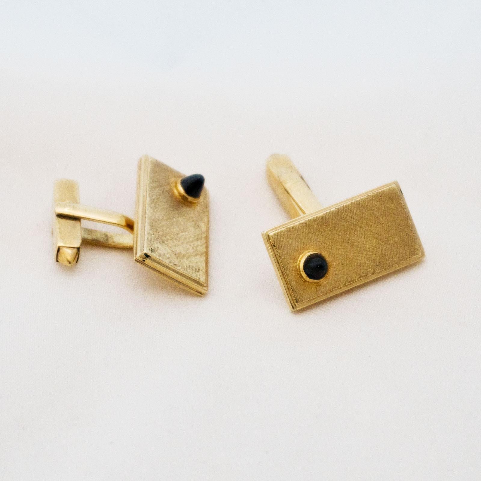 Golden Cufflinks with Sapphire For Sale 5