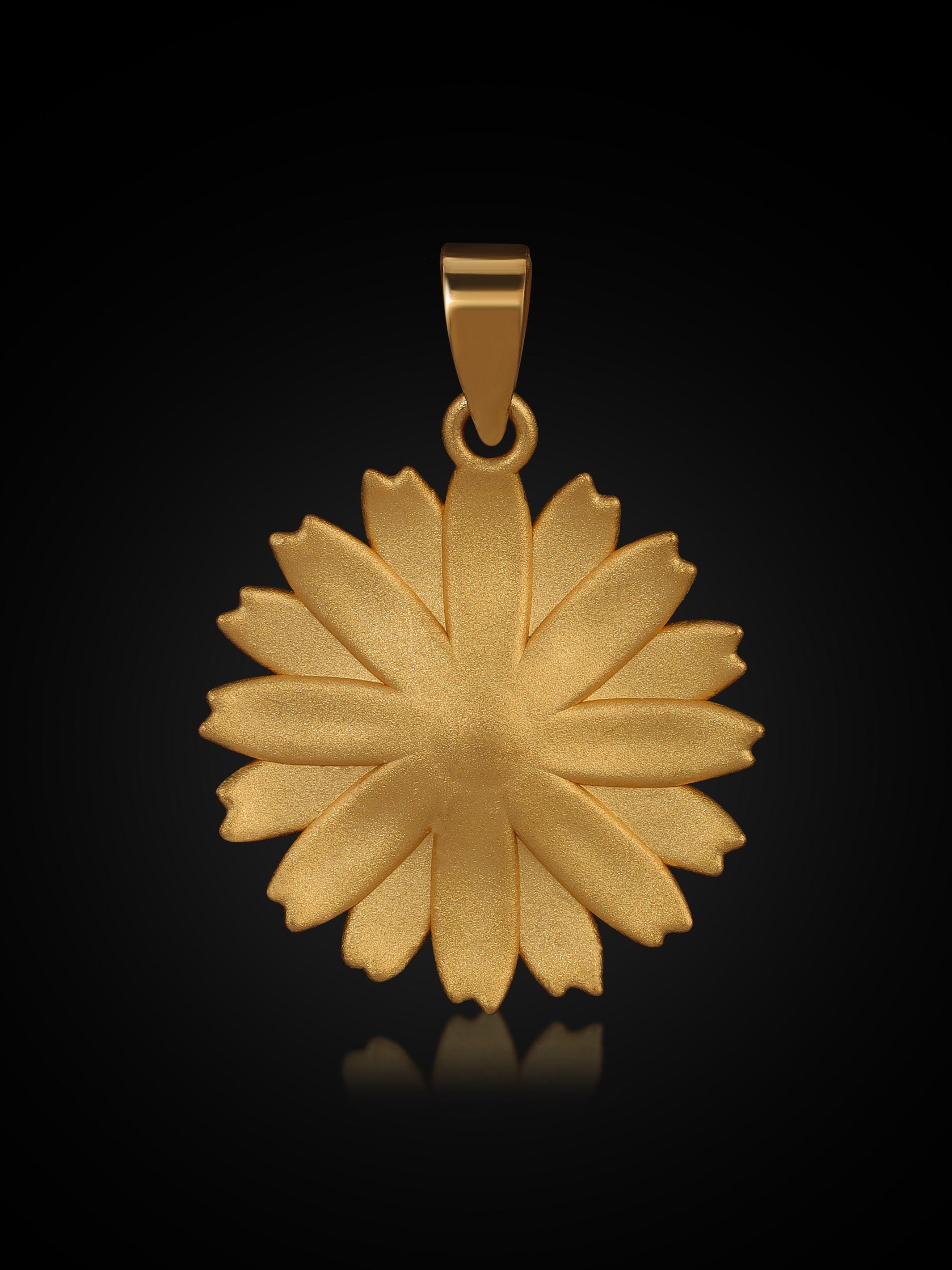 Ciondolo a forma di margherita dorata in oro 24k In condizioni Nuovo in vendita a Mission Viejo, CA