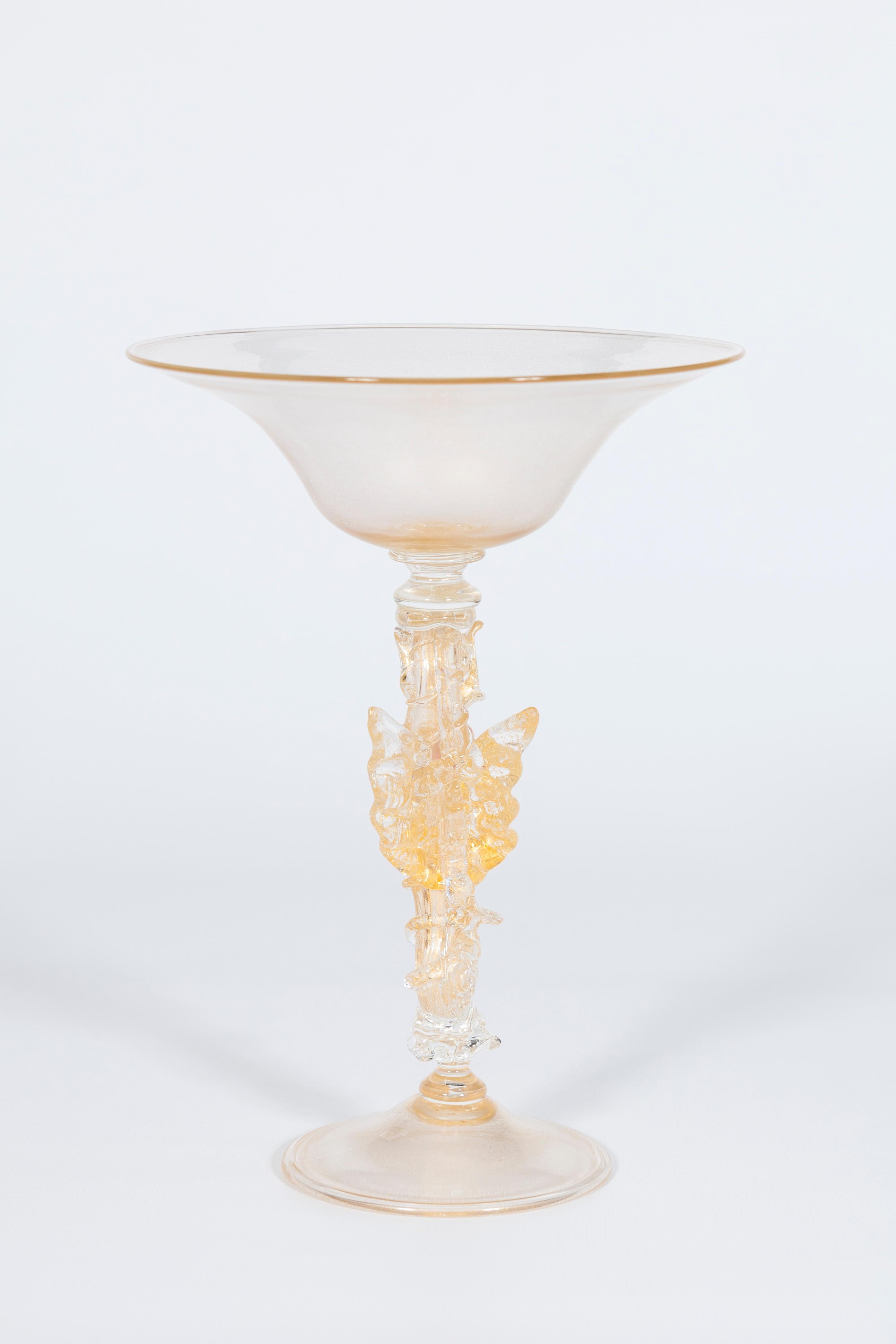 Late 20th Century Golden Dragon Footed Bowl in Clear Murano Glass and Gold Leaf Venice Italy 1970s For Sale