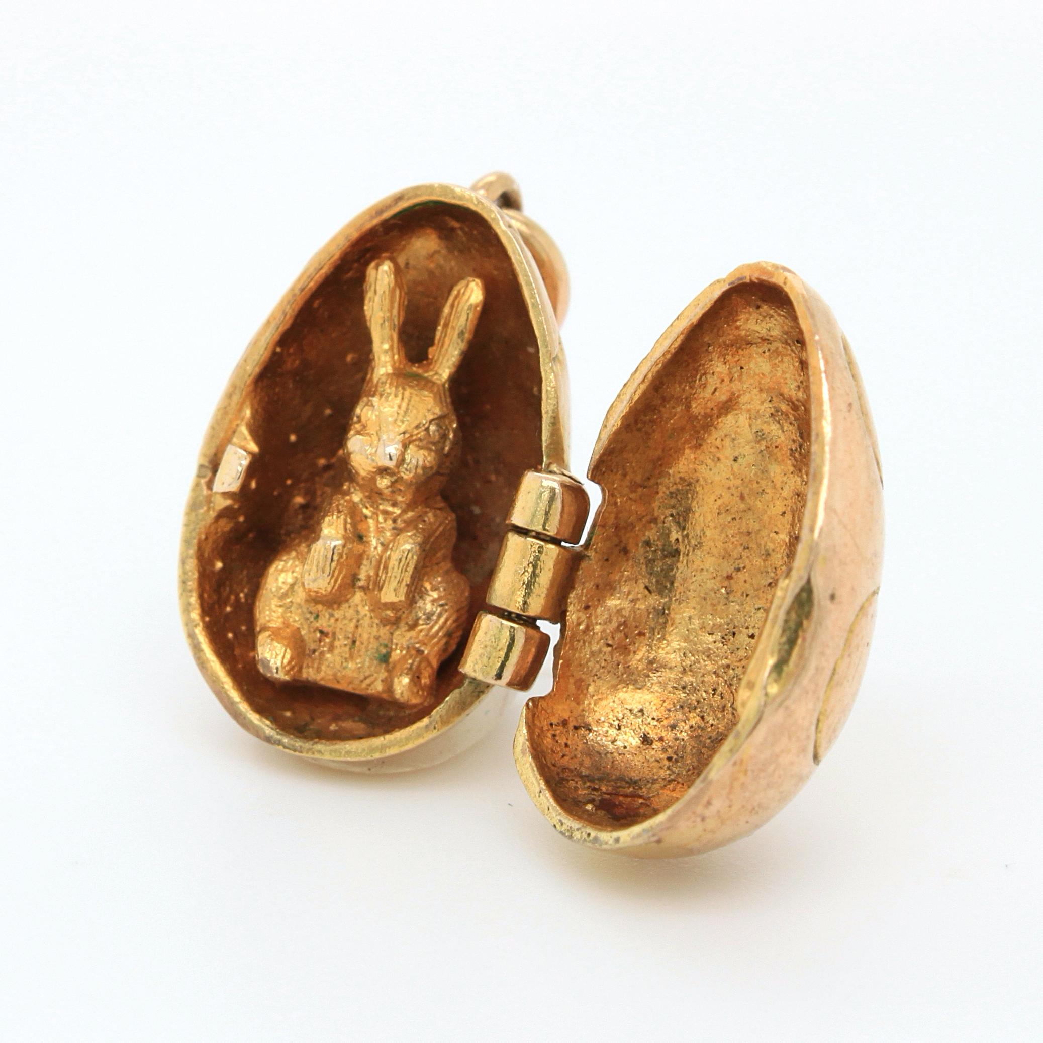 Golden Egg with Rabbit Pendant, circa 1900 1