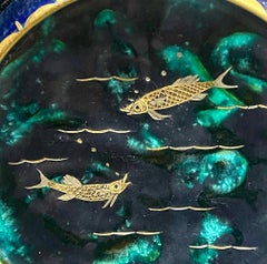 "Pesce d'oro in un mare blu scuro", ciotola/piatto Art Déco di Auguste Heiligenstein