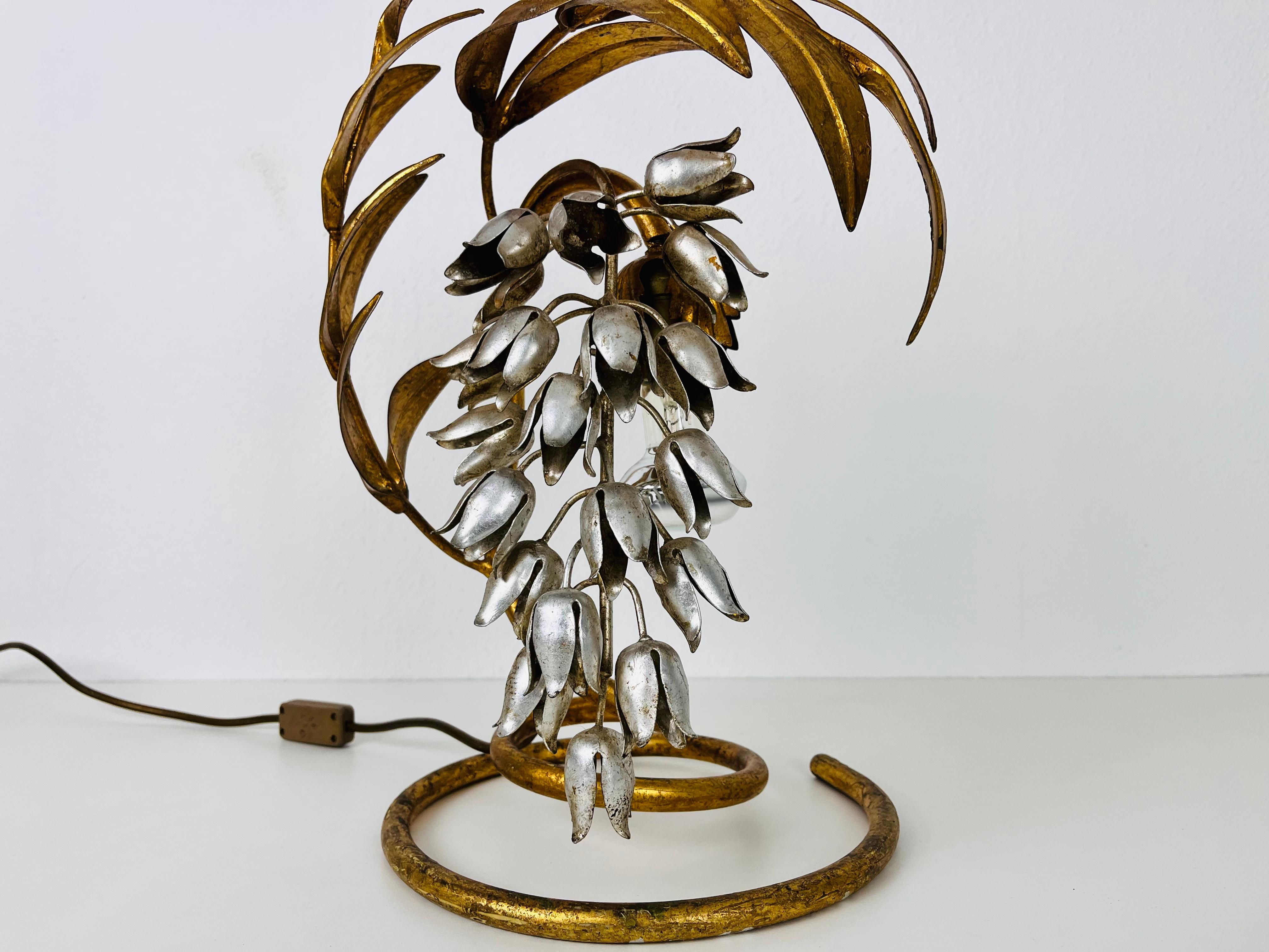 Hand-Crafted Golden Florentine Flower Shape Table Lamp by Hans Kögl, Germany, 1970s For Sale