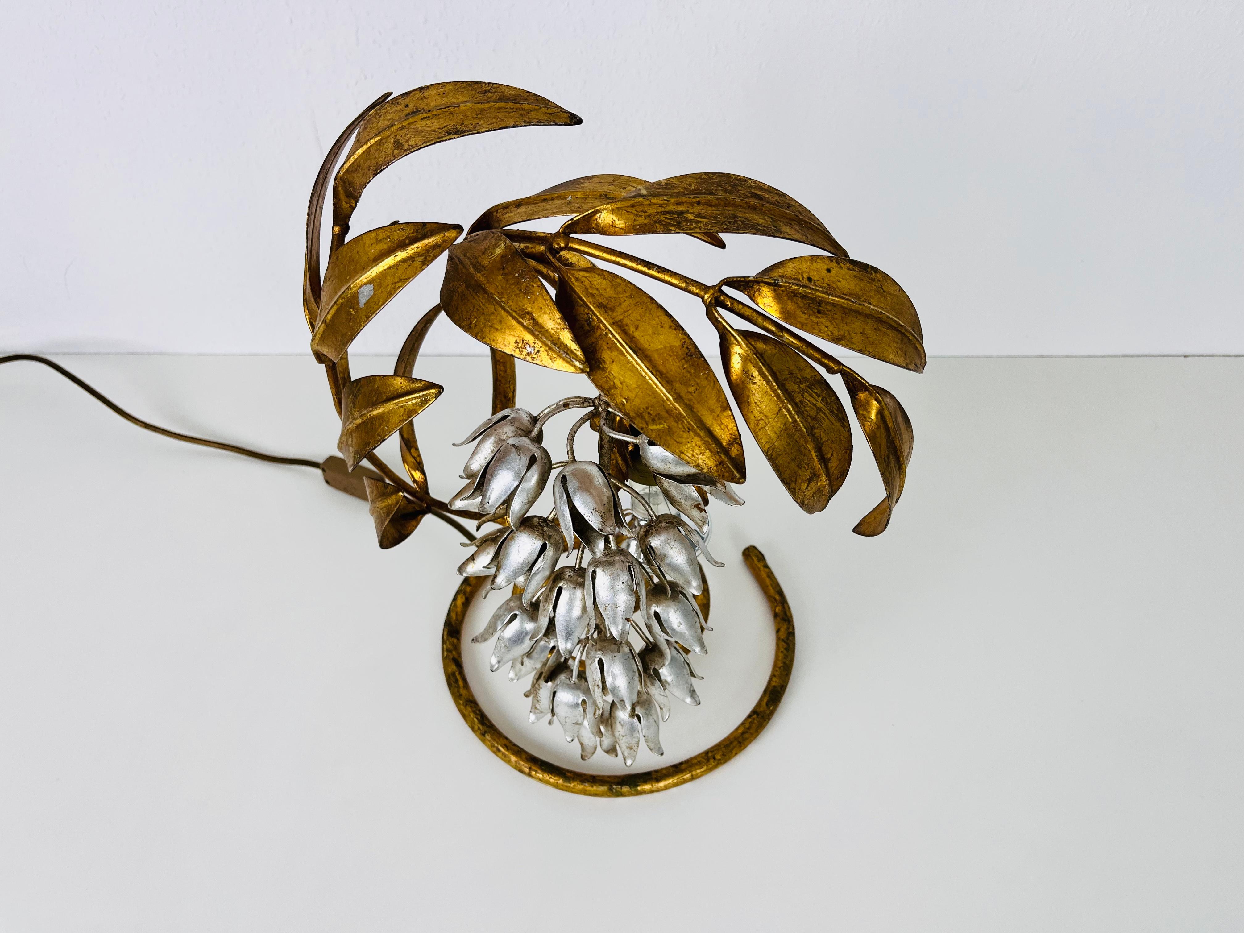Golden Florentine Flower Shape Table Lamp by Hans Kögl, Germany, 1970s For Sale 1