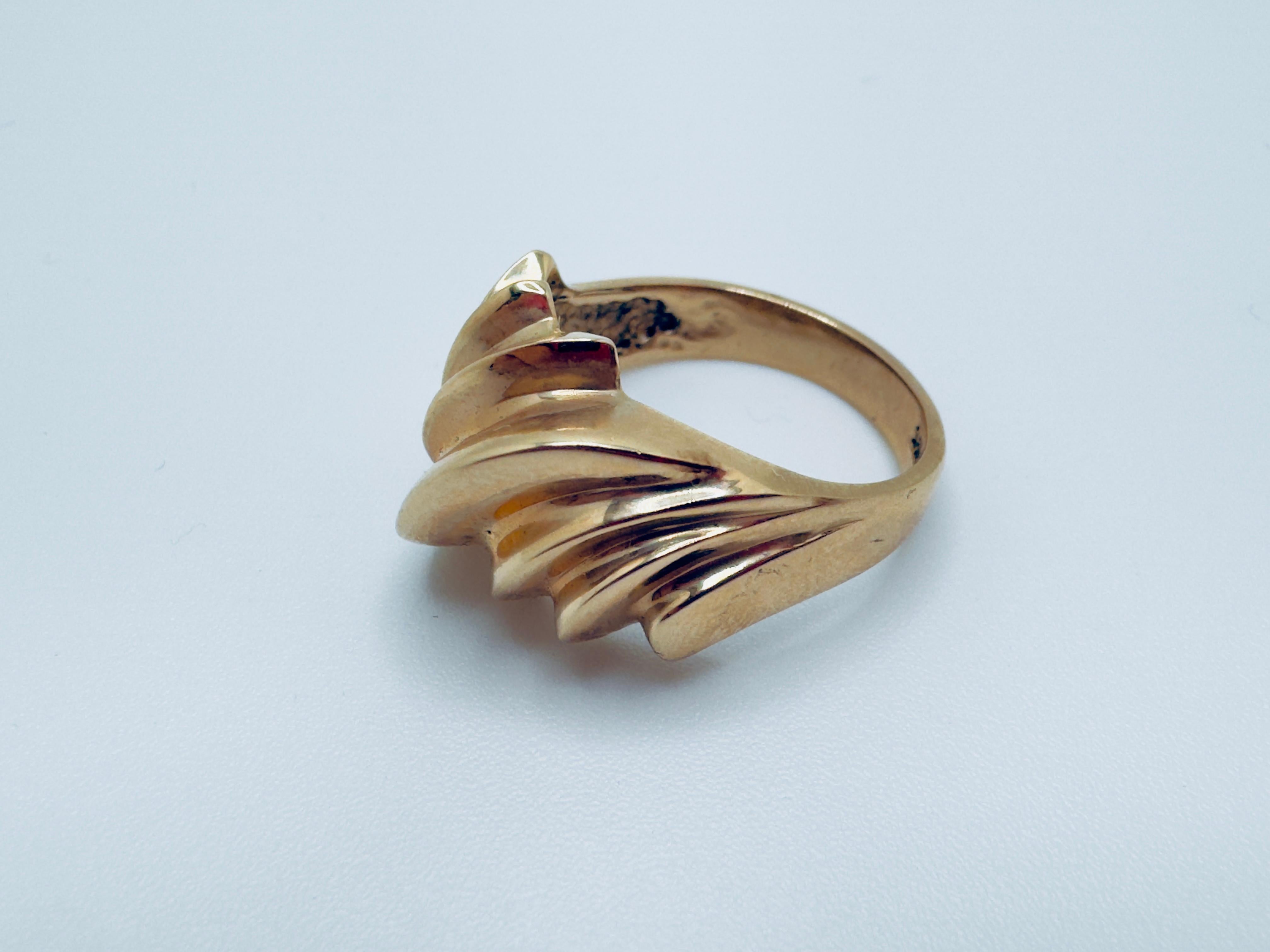 da uomo o donna Anello a forma libera Golden Flow in vendita