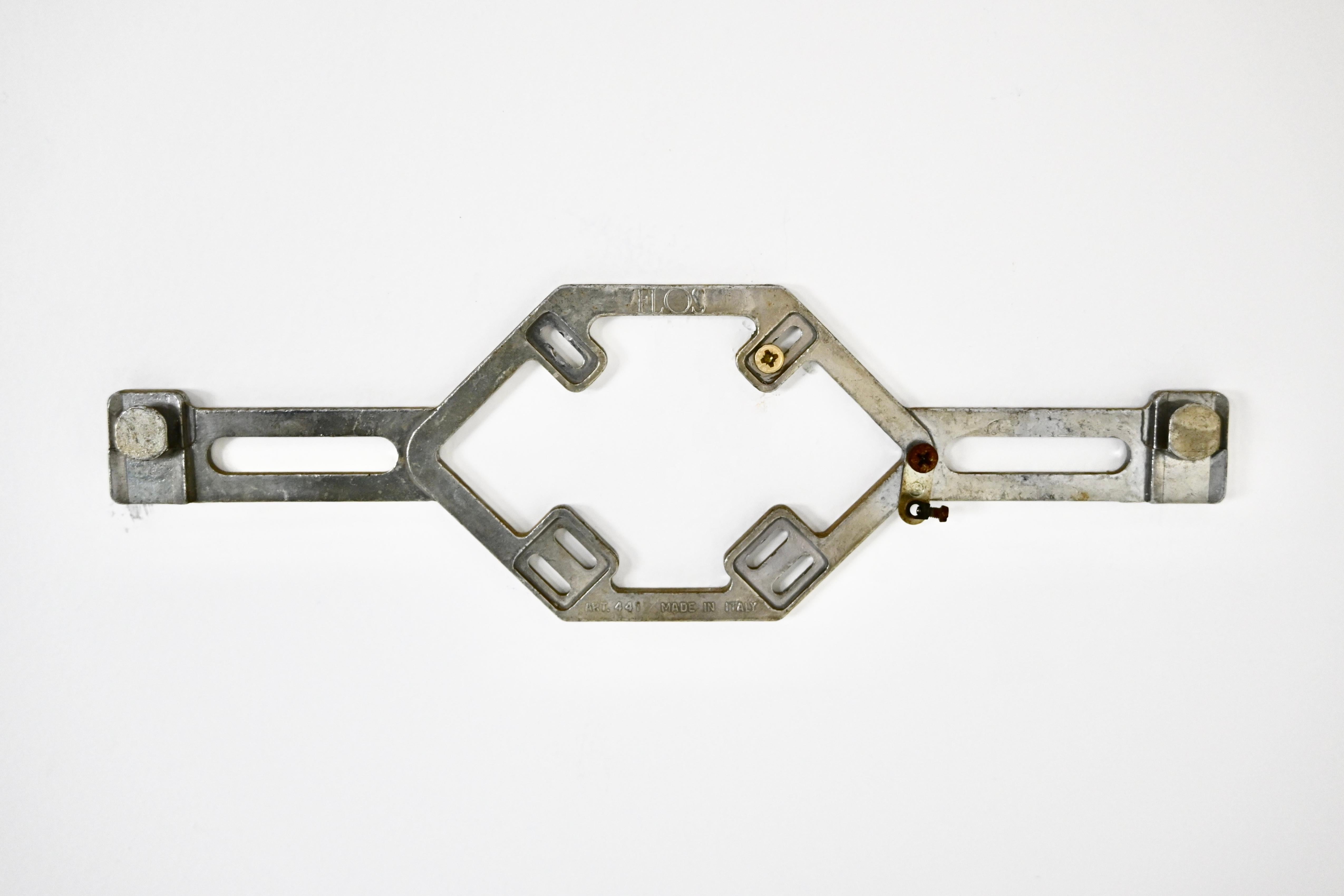 Golden Foglio Wall lamp by Tobia & Afra Scarpa for Flos, 1960s For Sale 3