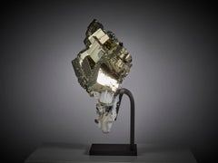 Géométrie dorée - Pyrite & Sphalérite sur Mangano Calcite Objects for Objects