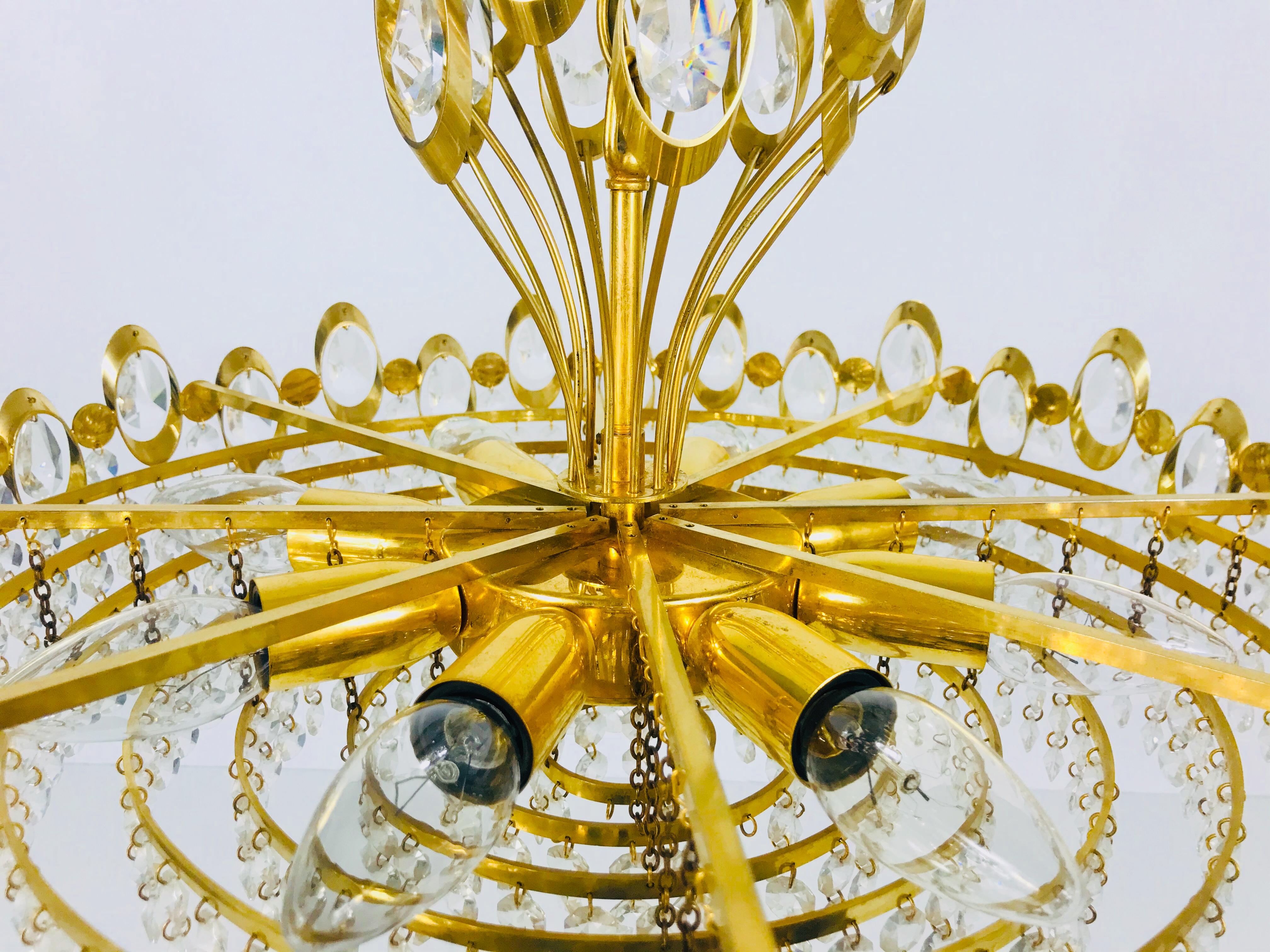 Mid-20th Century Golden Gilded Brass and Crystal Glass Chandelier by Palwa, Germany, 1960s For Sale