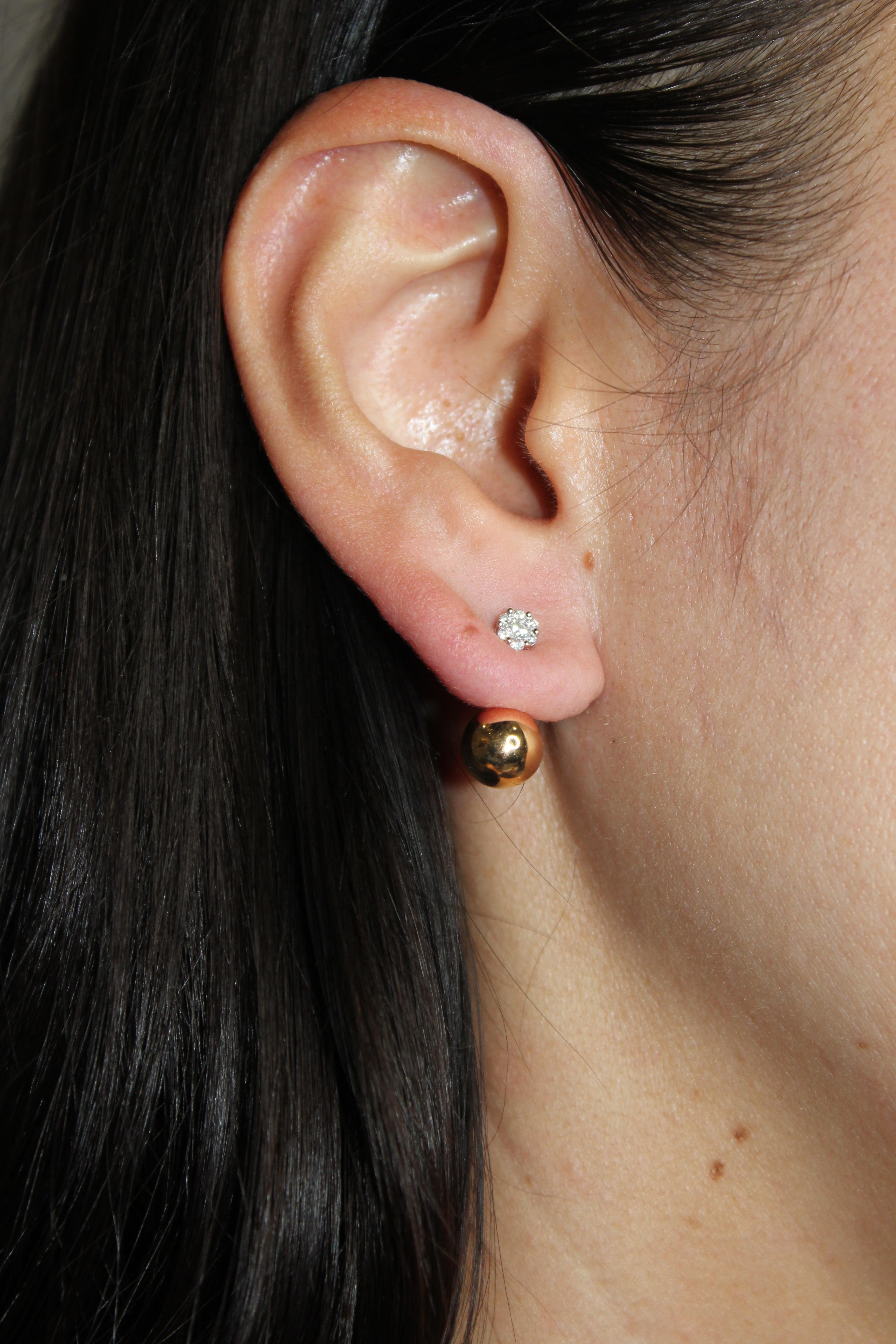 Boucles d'oreilles Golden Globe Circle Sphere Geometric Diamond Pave Gold Stud Drop Ears en vente 1