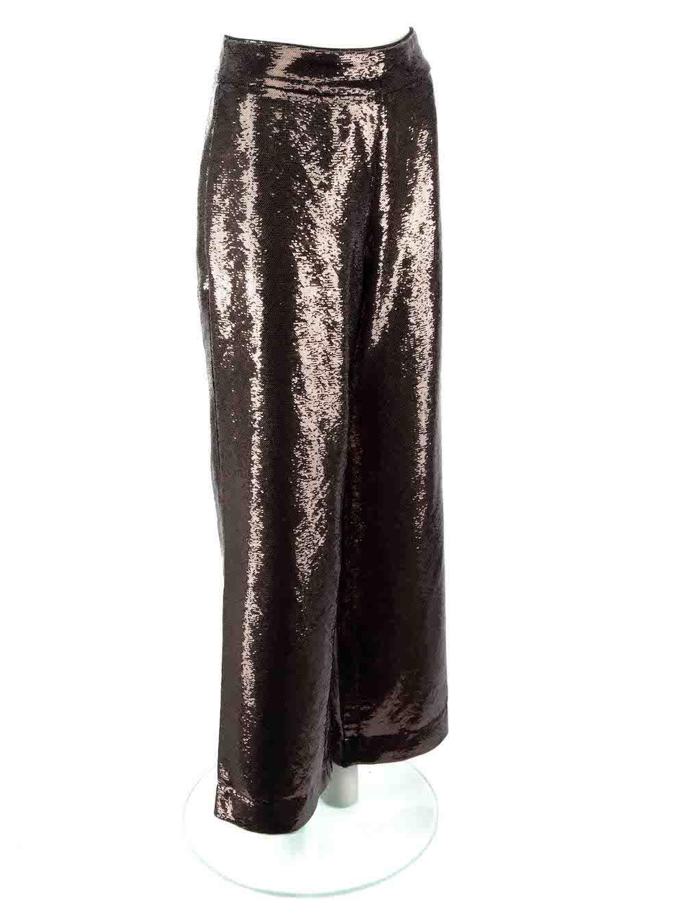 CONDITION is Very good. Hardly any visible wear to trousers is evident on this used Golden Goose designer resale item.
 
Details
Brown
Polyester
Wide leg trousers
Sequinned
High rise
Side zip closure
 
Made in Italy
 
Composition
100% Polyester
