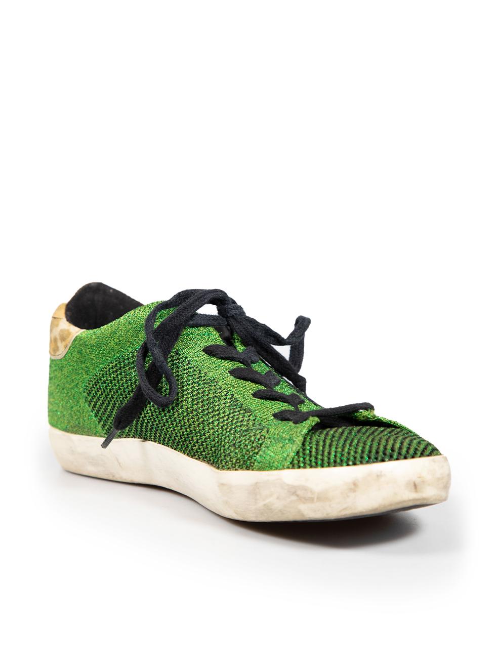 CONDITION is Very good. Hardly any visible wear to trainers is evident on this used Golden Goose designer resale item. This item comes with an original dust bag.
 
 
 
 Details
 
 
 Model: Superstar
 
 Green
 
 Cloth textile
 
 Trainers
 
 Metallic